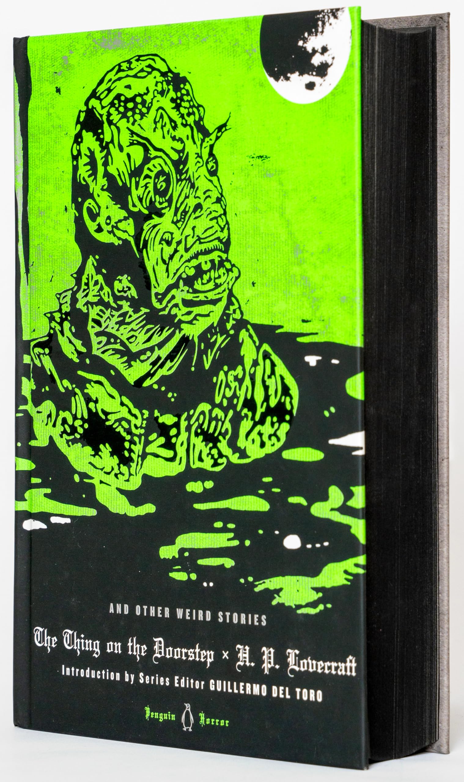 The Thing on the Doorstep and Other Weird Stories (Penguin Classic Horror)