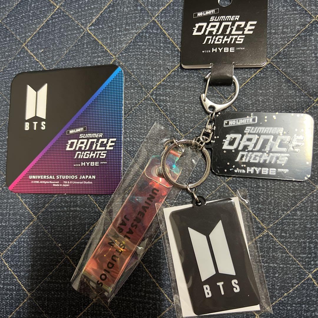 Amazon.co.jp: usj限定 BTS バンタン ラバーキーチェーン コースター