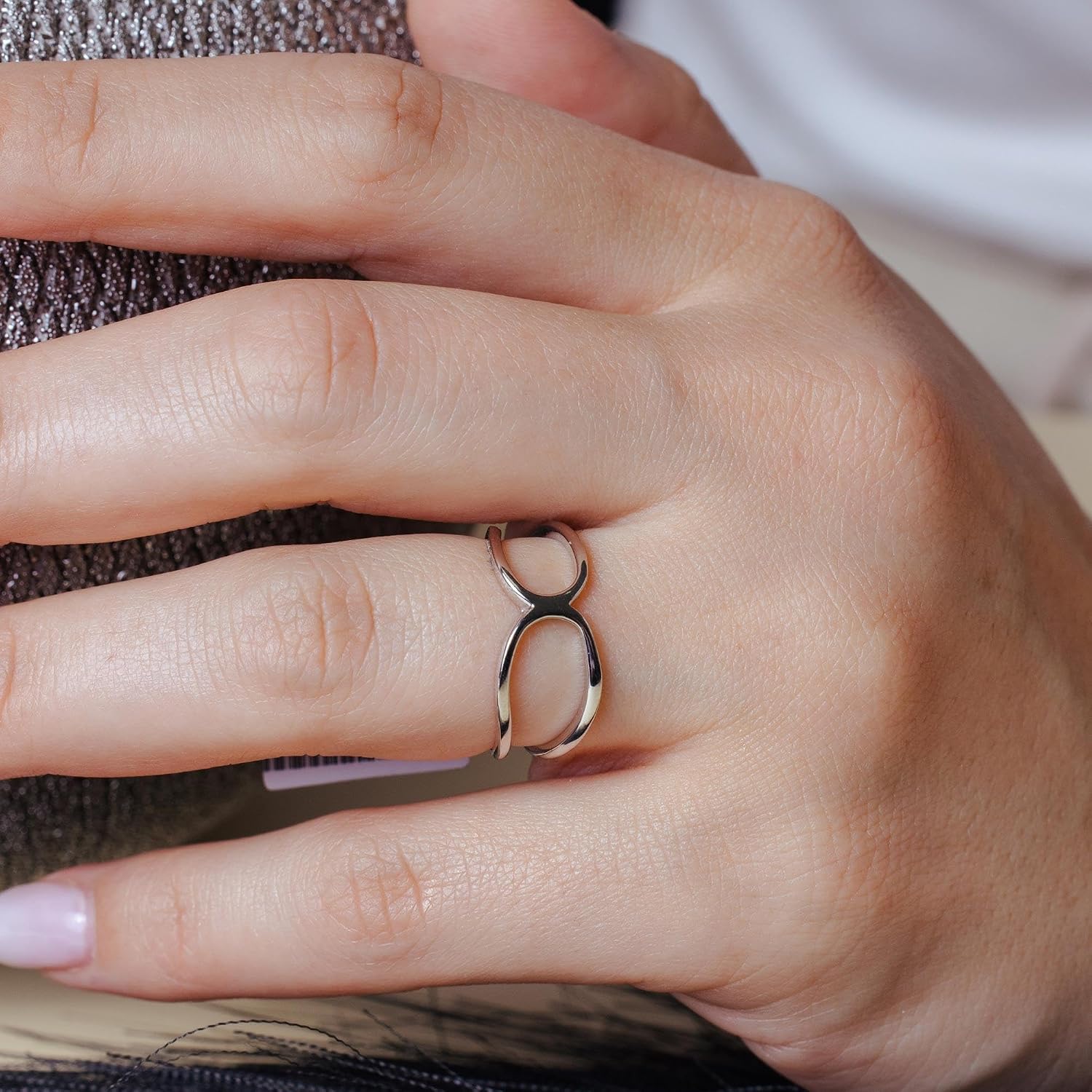 Rhodium Plated Sterling Silver 925 Infinity Double Shank Band Ring Sizes 5-9