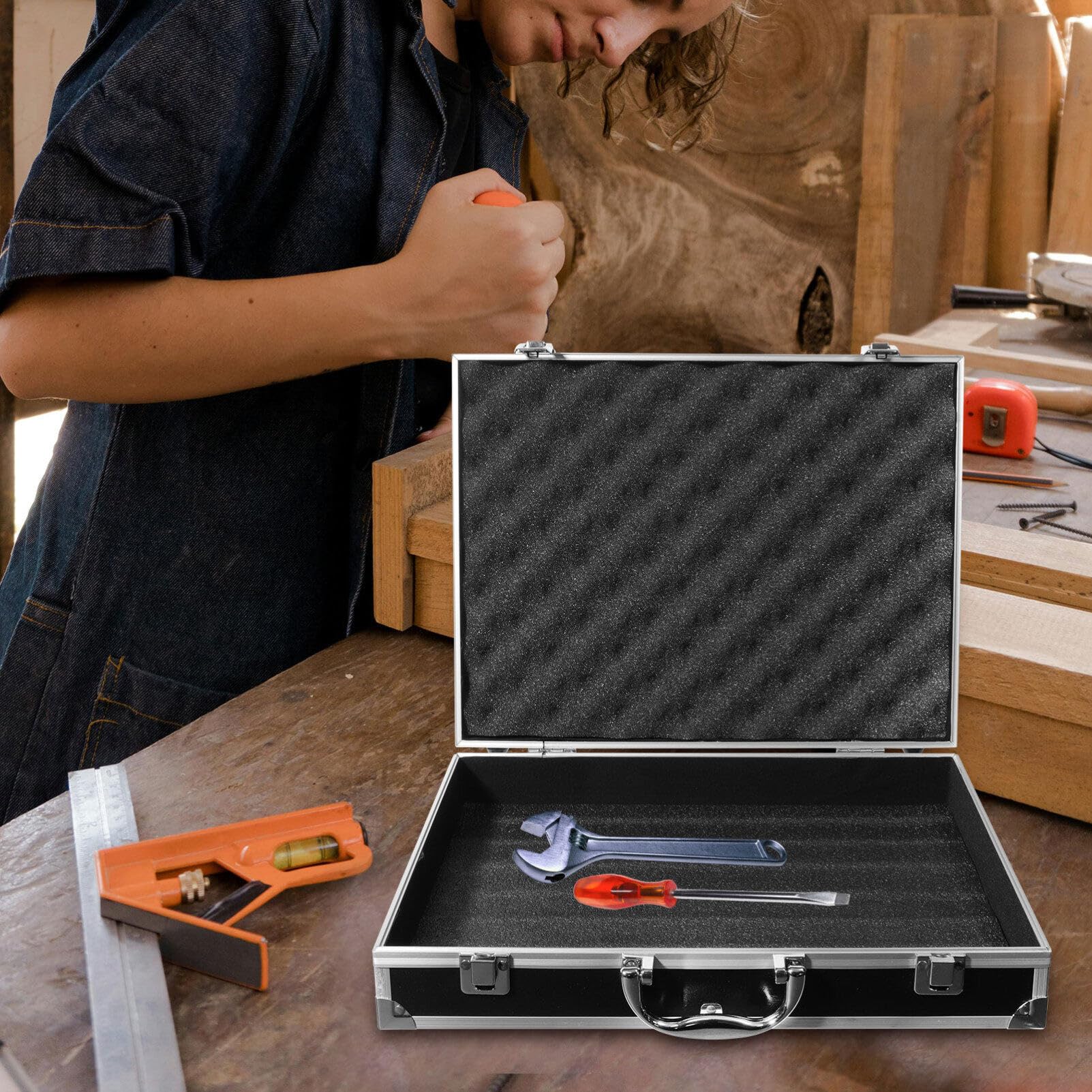 Artibetter Boîte à Outils Portable avec Code Sécurisé Mallette De Rangement pour Outils Et Accessoires Idéale pour Voyages Stockage Objets De Petite