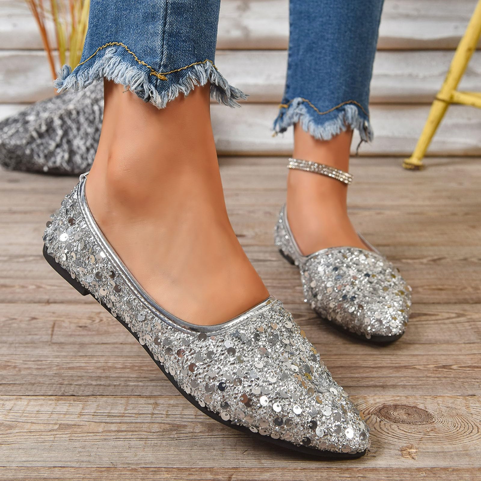 Womens Sparkly Sequin Flats Casual Fashion Summer Party Prom Flats Pointed Toe Soft Insole Shiny Glitter Dress Shoes — view 8