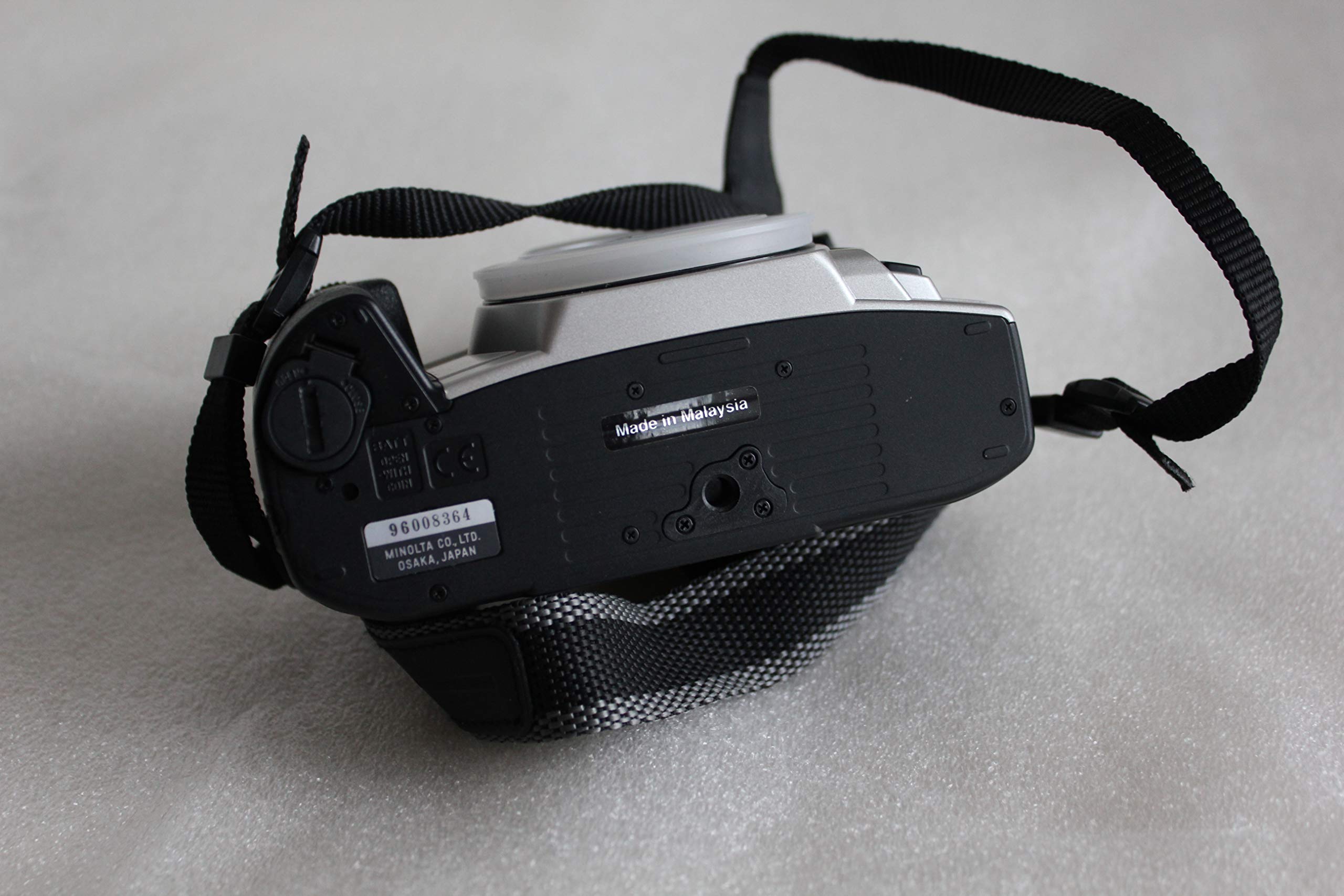 Minolta Dynax 404si Fotocamera reflex, colore: Argento