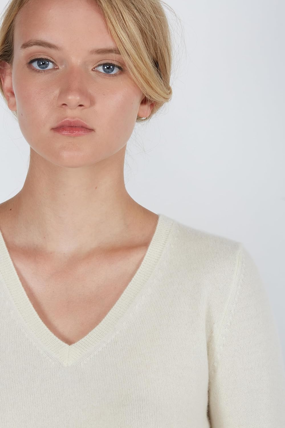 JENNIE LIU Women's 100% Pure Cashmere Long Sleeve Pullover V Neck Sweater