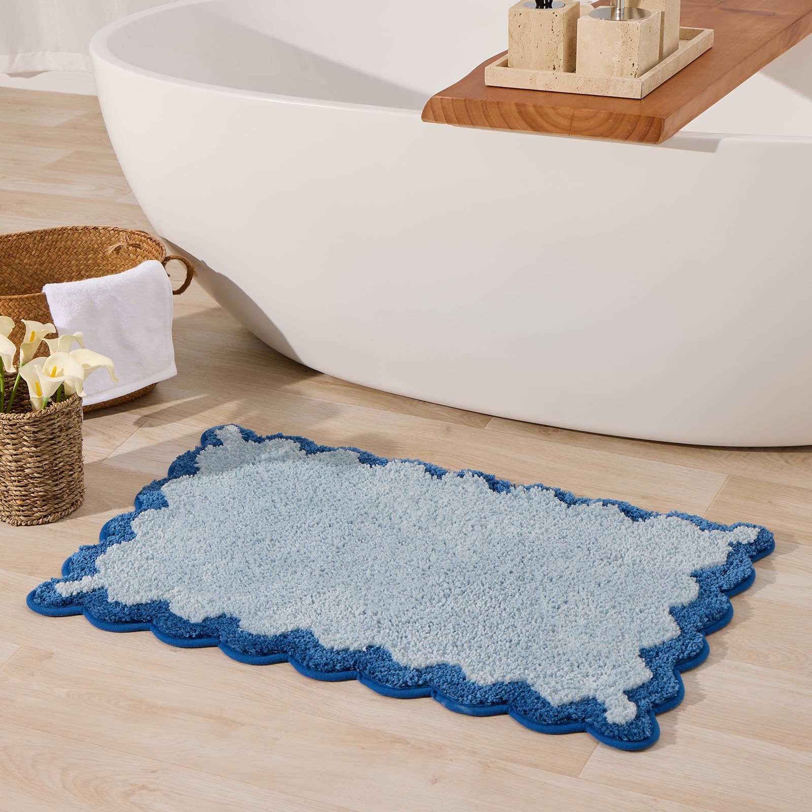 ORTIGIA Scalloped Blue Bath Mat