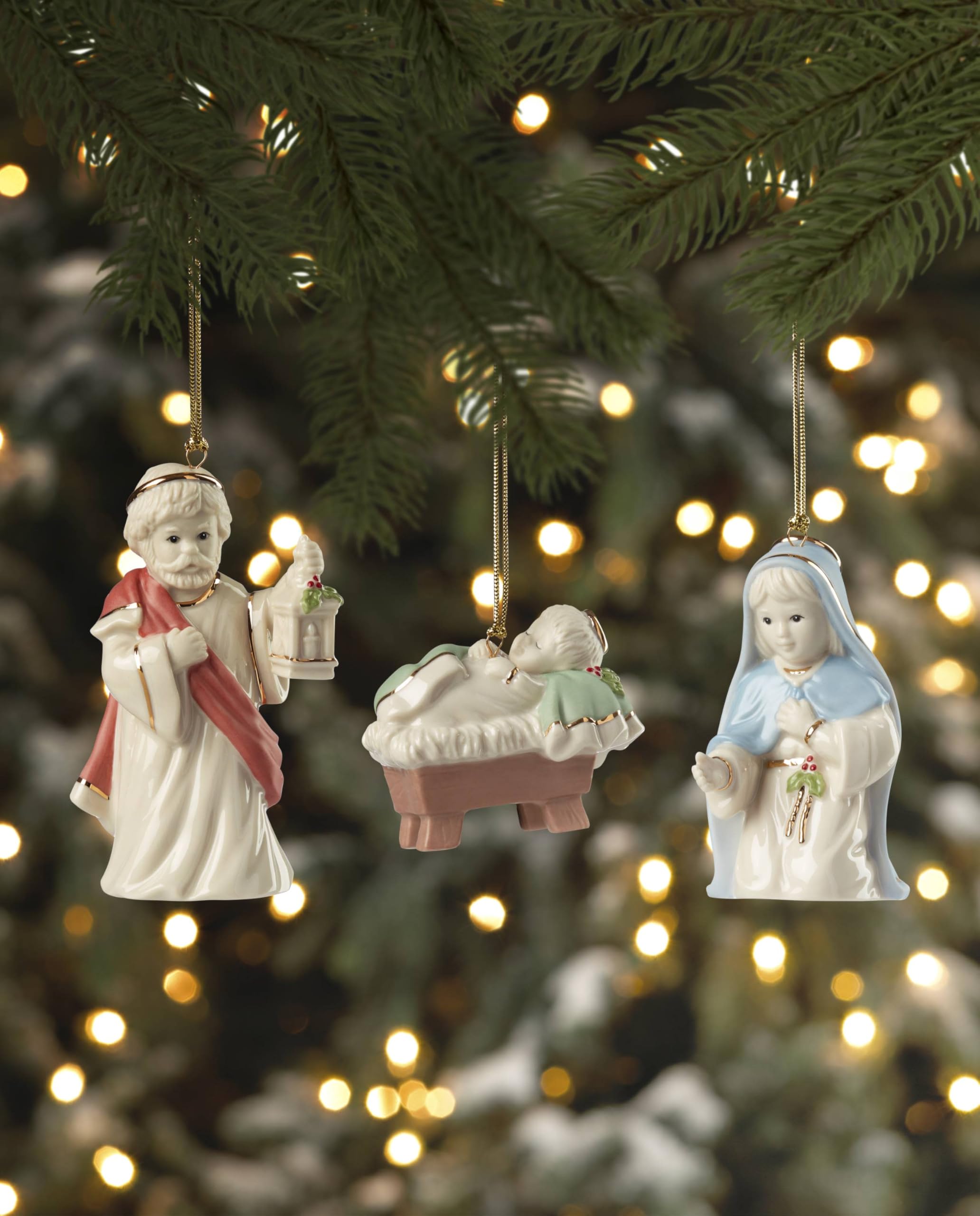 クリスマス bg Amazon.com: Lenox 896533 First Blessings Nativity 8-Piece Ornament