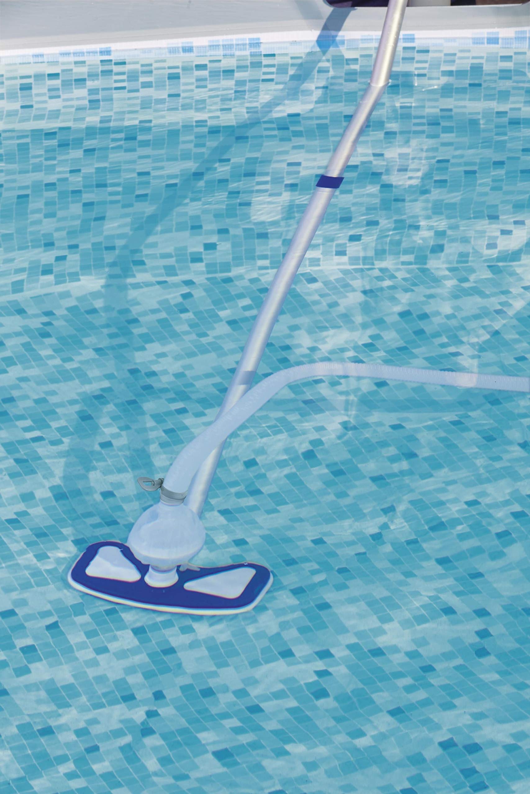 Bestway Flowclear™ AquaClean Pool Cleaning Kit