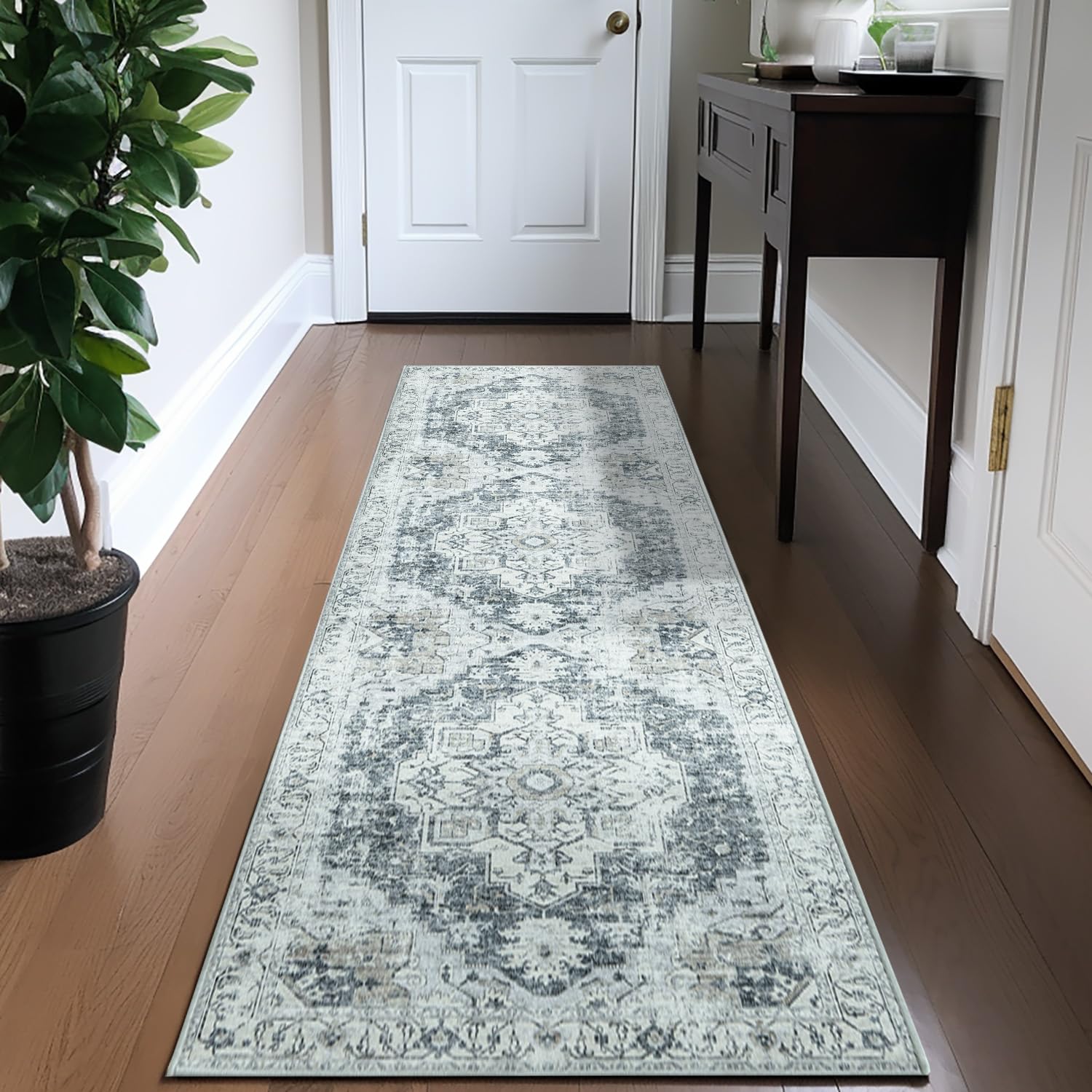 jinchan Runner Rug 2x7 Hallway Rug Kitchen Washable Runner Vintage Mat Retro Print Lightweight Non-Slip Floor Cover Distressed Thin Carpet for