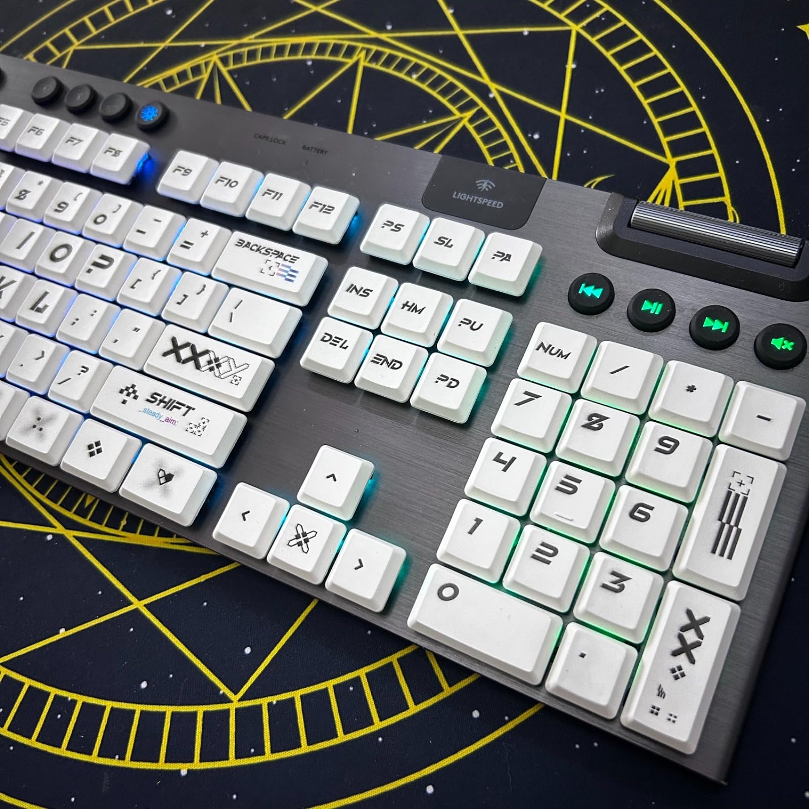 Juego de teclas de perfil bajo PBT/ABS para Logitech G813/G815/G913/G915/G915 TKL RGB teclado mecánico para gaming, diseñado para disposición estadounidense (QWERTY), para jugadores (blanco, opaco