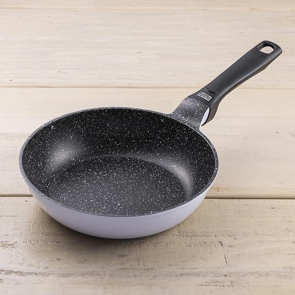 Rakkal Flying Pan 7.9 inches (20 cm) (For Gas Fires) - 2