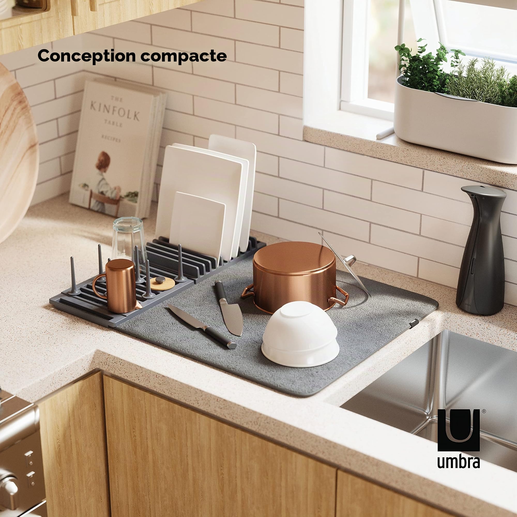 Umbra Udry Peg Égouttoir à Vaisselle en Microfibre avec Tapis d'égouttement Pliable et Peu encombrant, Anthracite