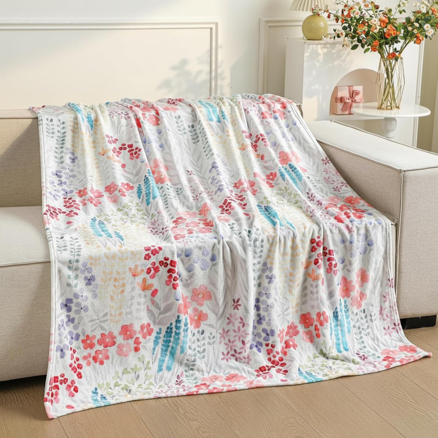 Spring Watercolor Wildflowers Throw Blanket 50"x60" Soft Warm Vintage Floral Plush Flannel Decorative Blanket for Living Room Couch Bedroom Bed, Romantic Gift for Mom Wife Girlfriend - Image 4