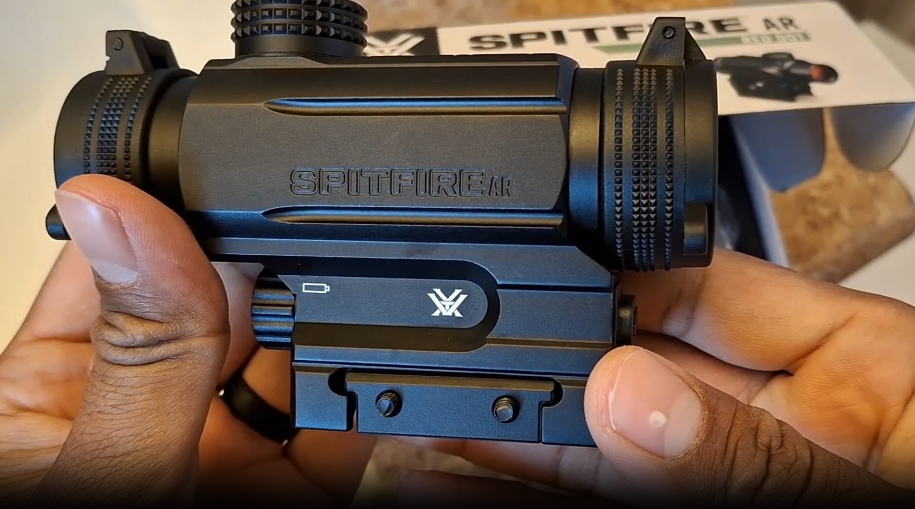 Watch Vortex Optics Spitfire 1x Prism Scope - Quick Look on Amazon