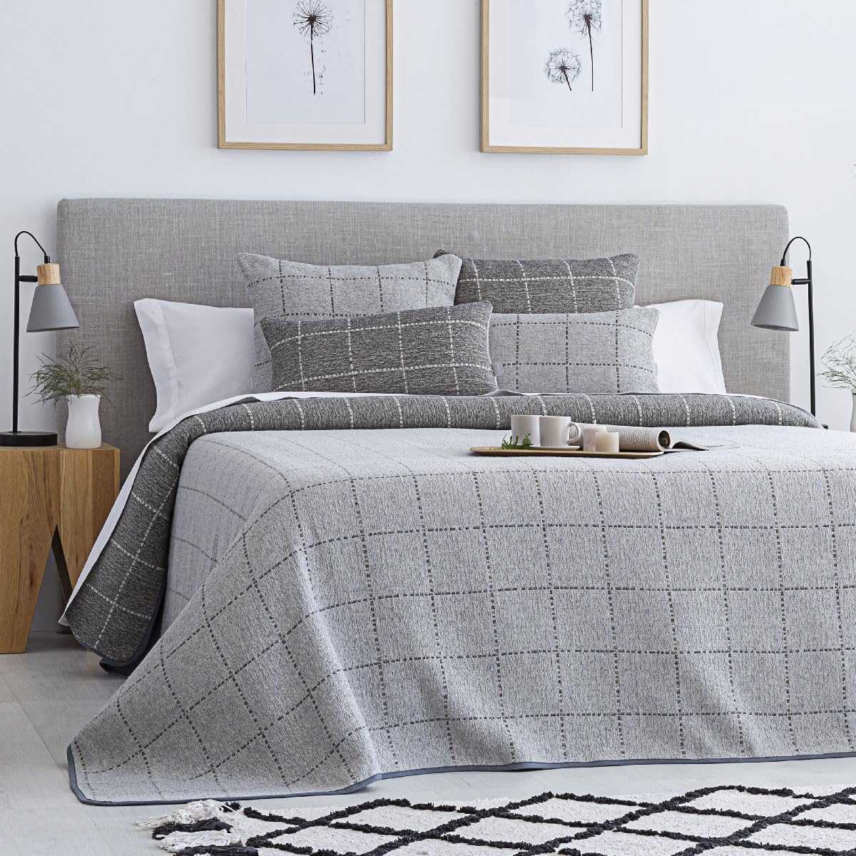 Colcha reversible y ligera multiusos. Gris perla 180x270 cm (cama de 90 cm)