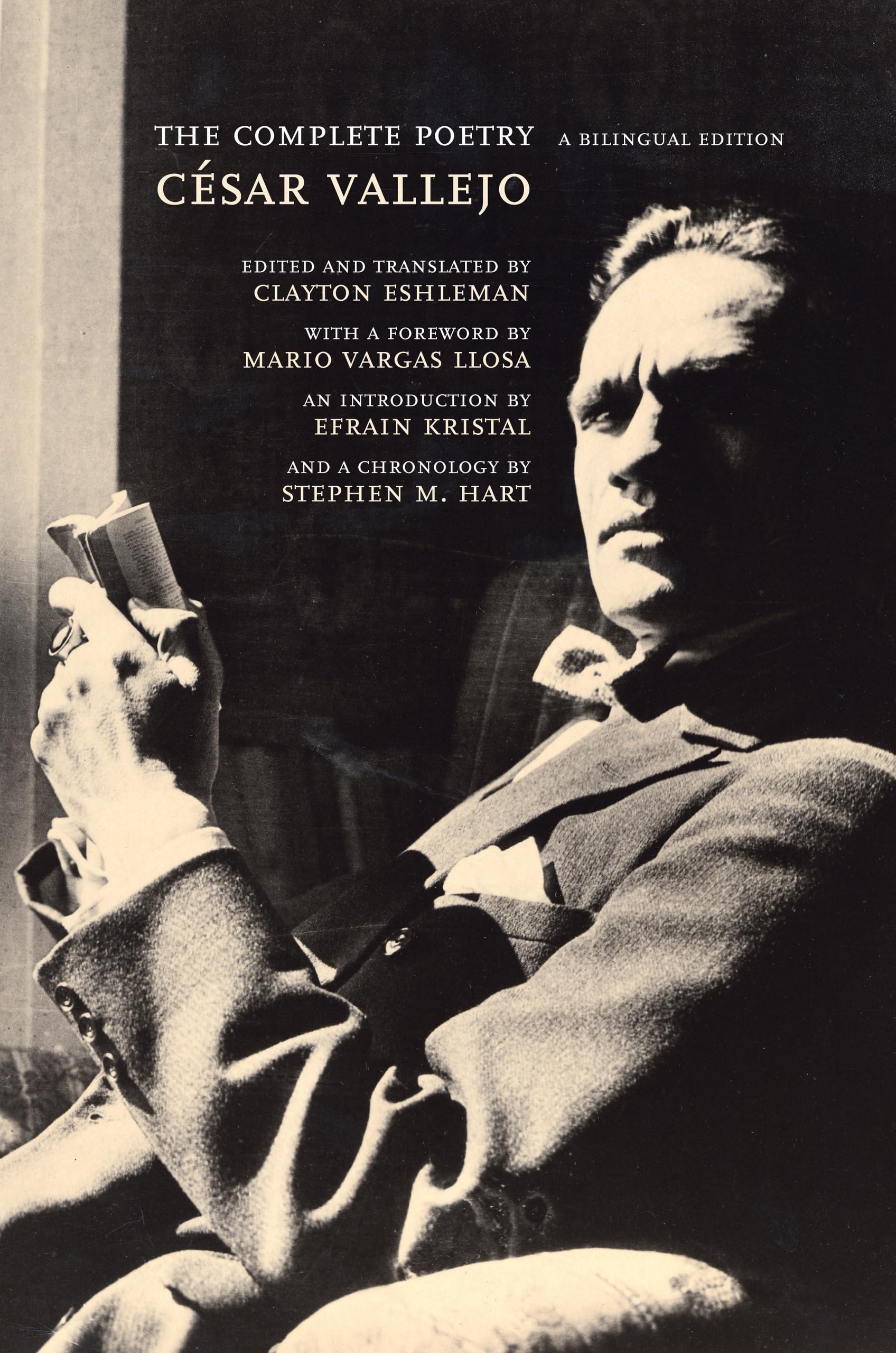 The Complete Poetry  A Bilingual Edition by Cesar Vallejo PAPERBACK
