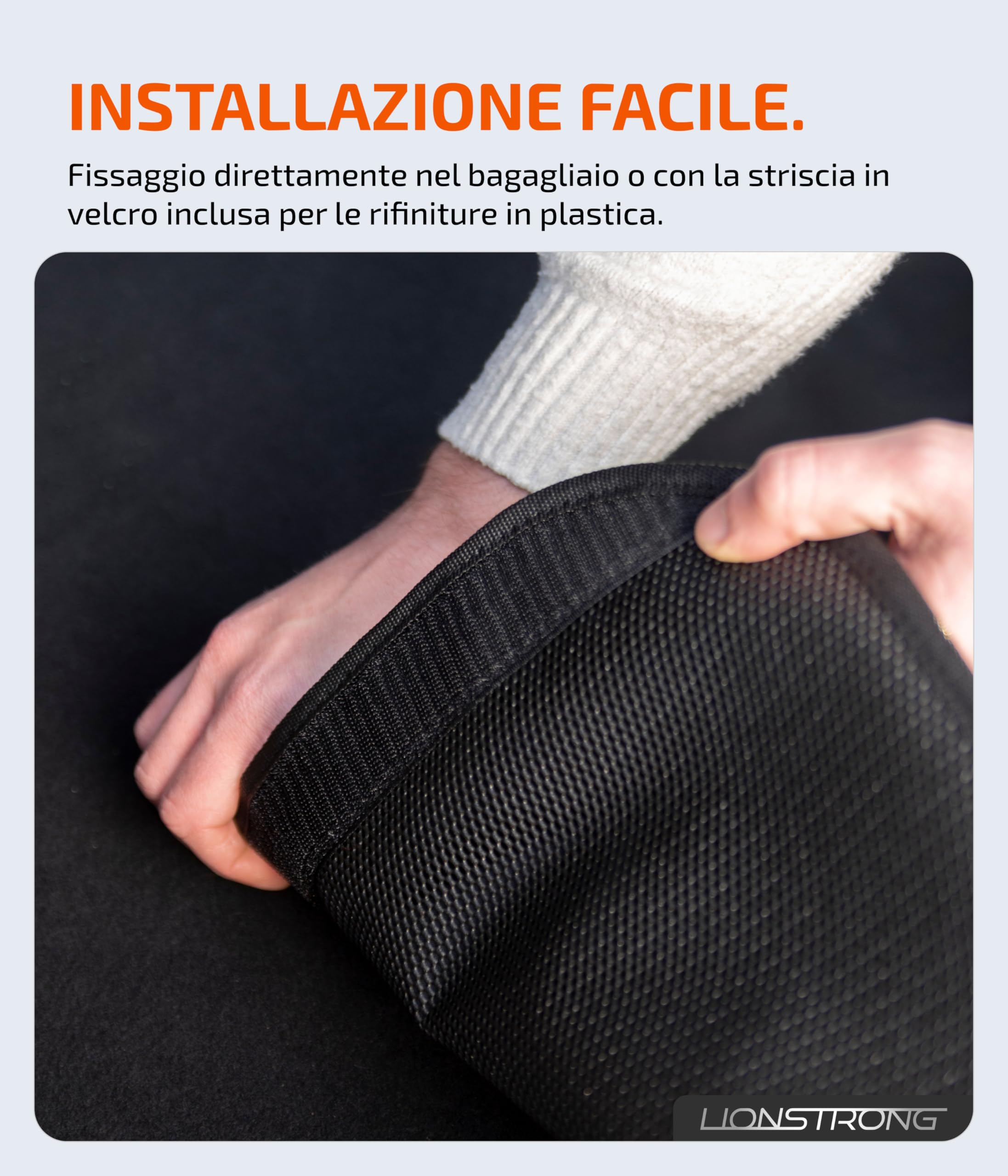 LIONSTRONG Protezione Soglia Bagagliaio Imbottito e Impermeabile – Tappetino Protezione Universale Adatto per Auto da Utilitaria a SUV – Protezione Bagagliaio Cani – Resistente Graffi (100x73cm)