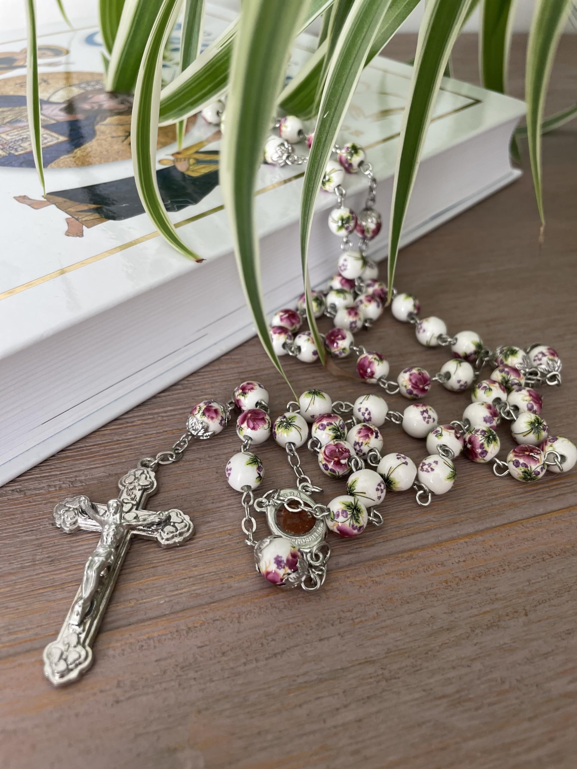 Chapelet de perles de fleurs,Rosaire avec Terre Sainte de Jérusalem dans sa boîte à cadeau, Fêtes chrétiennes, Pâques,Communion,Baptême,Confirmation, Anniversaire,Naissance,Protection, Voiture