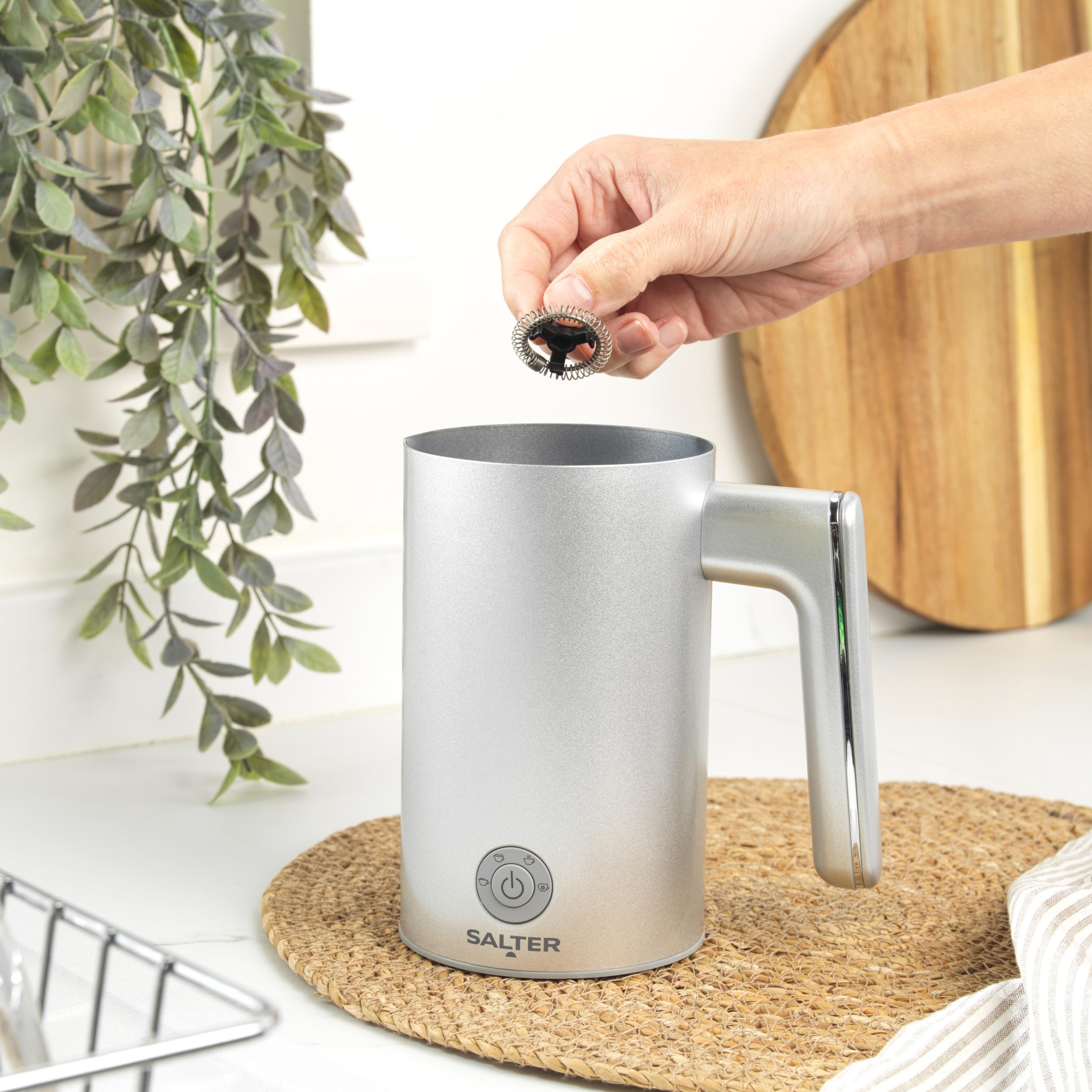 Salter EK6359MMSVDE Aspen Montalatte - Vaporiera elettrica 4 in 1, schiuma di latte calda e fredda, caffè, cappuccino, latte, capacità di schiumatura 150 ml/capacità di riscaldamento 300 ml, 500 W
