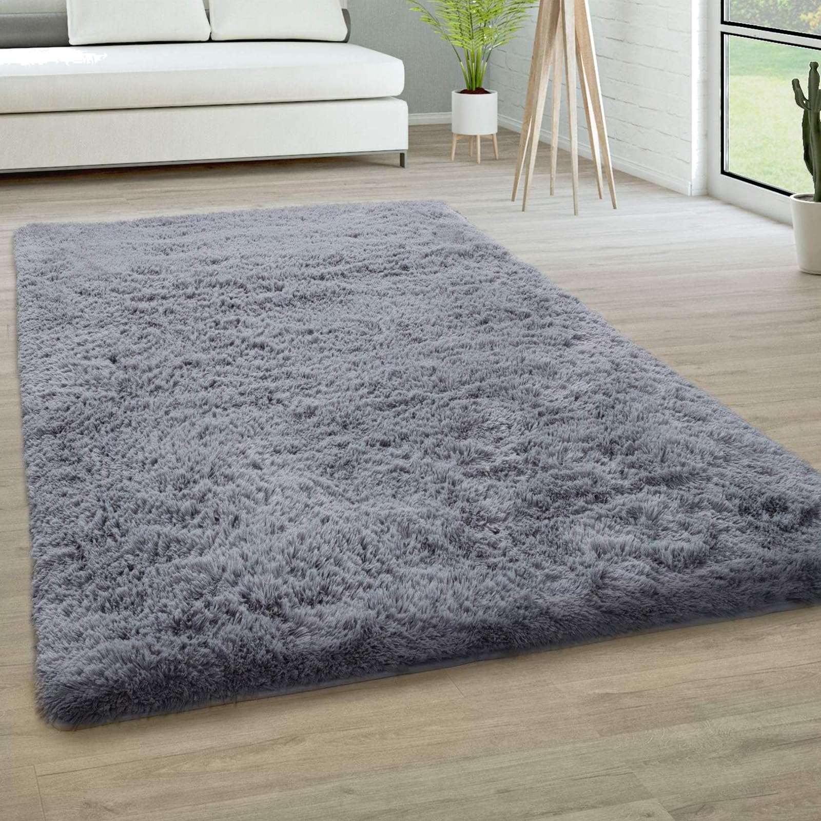 Tapis gris clair 150x110 cm à poils longs et doux pour salon et chambre