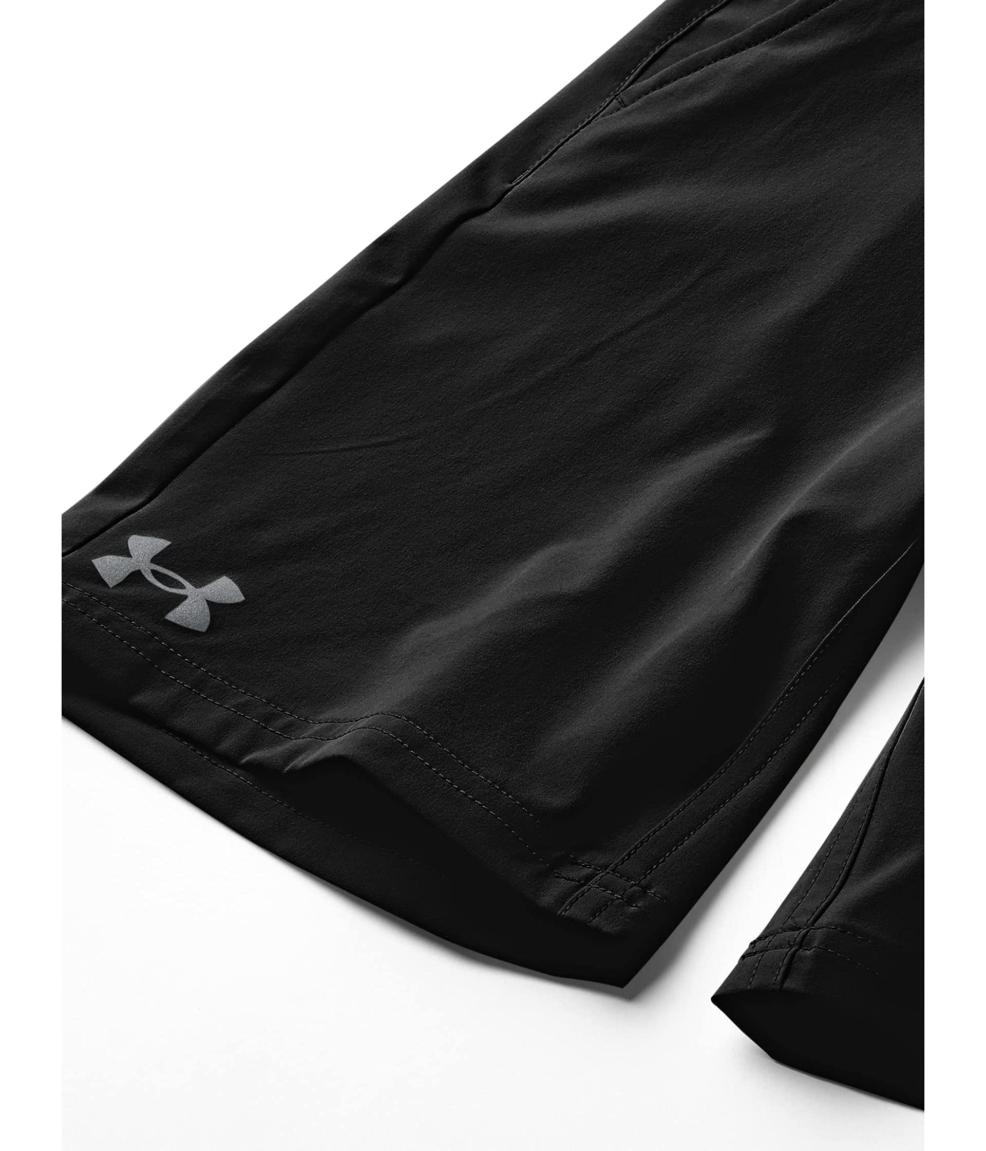 Under Armour Boys' Board Shorts, Black S21, 14