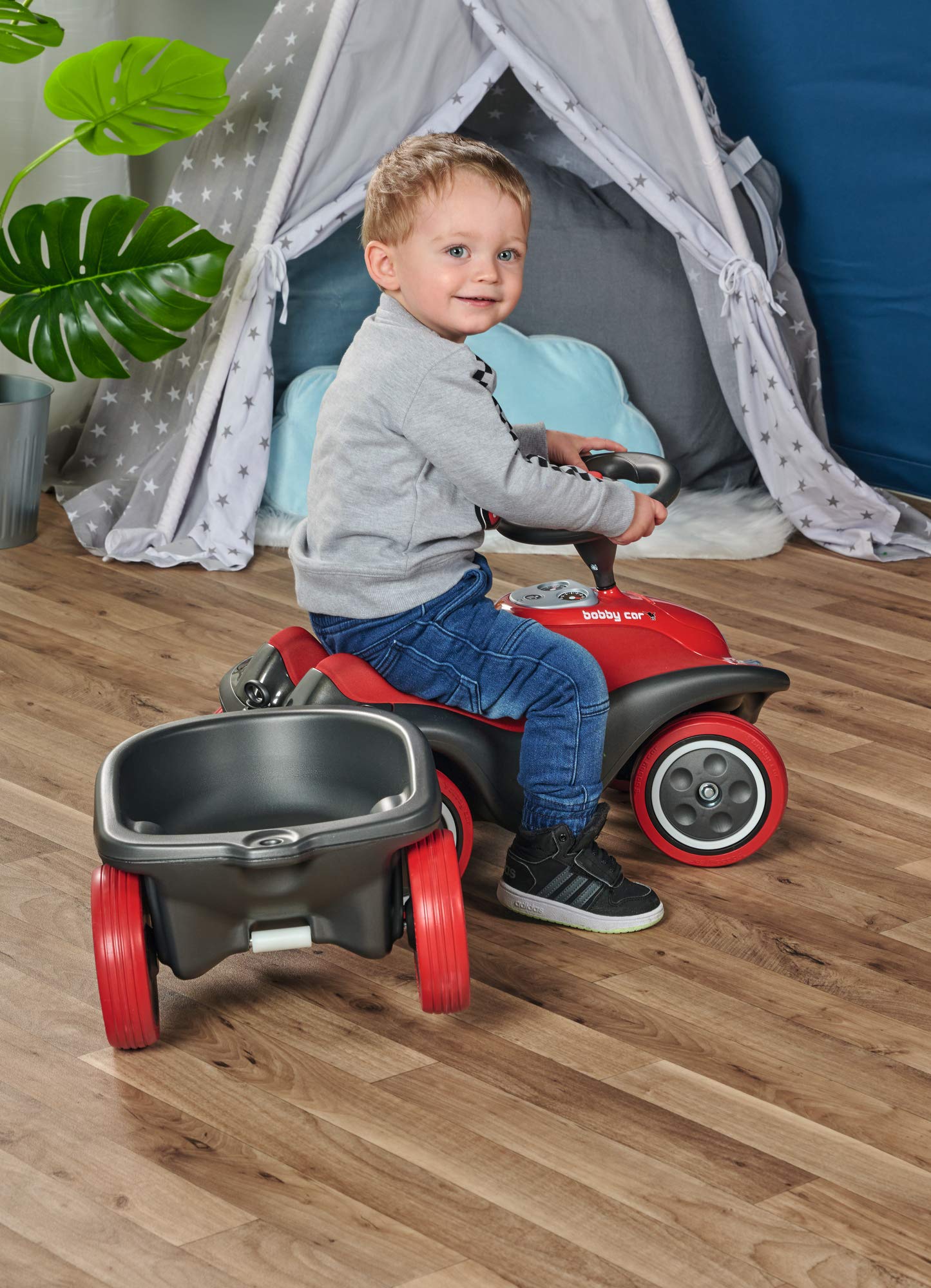 BIG Spielwarenfabrik Next Trailer - Bobby-Car Anhänger für drinnen und draußen, für das Big-Bobby-Car, Ladevolumen: 3 Liter, für Kinder ab 1 Jahr, 800056288, Grau
