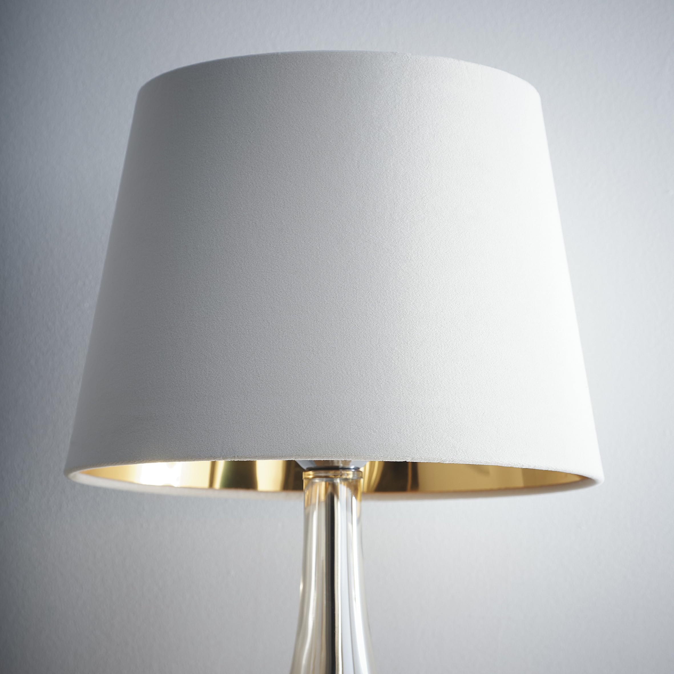 K LIVING Velvet Tapered Lampshade for Modern Table Lamps and Floor Lamps in Cream | Traditional Cotton Textured Fabric Cone Light Shade for Ceiling Pendant in Beige | Lamp Shade for Calm Home (14")