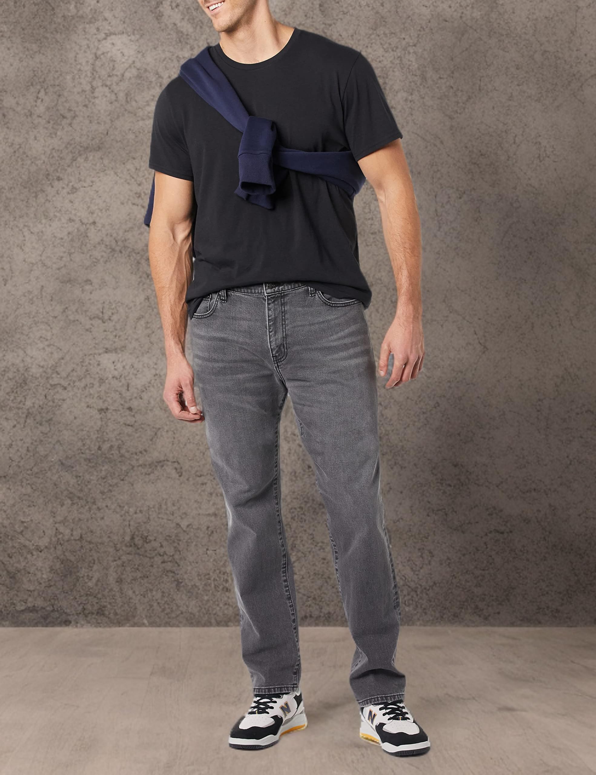 Amazon Essentials Hombre Vaqueros Elásticos de Corte Deportivo - Colores interrumpidos — view 6