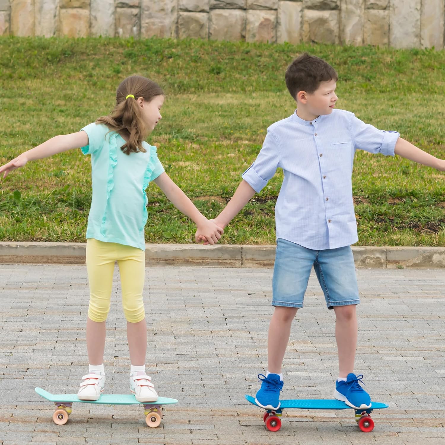 Duufin 20 Pairs Kids Socks Boys Girls Athletic Low Cut Kids Ankle Socks 4-15 Years Old - Image 2