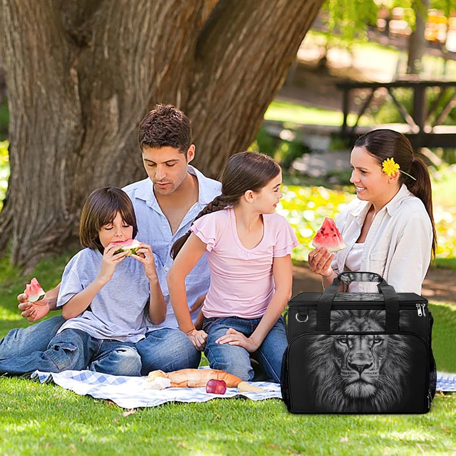 Insulated Picnic Backpack Tote Bag, Large Capacity 30L Black and White Lion Head Cooler Bag Leakproof Beach Bags Portable Lunch Box Waterproof Picnic Basket for Beach Camping BBQ