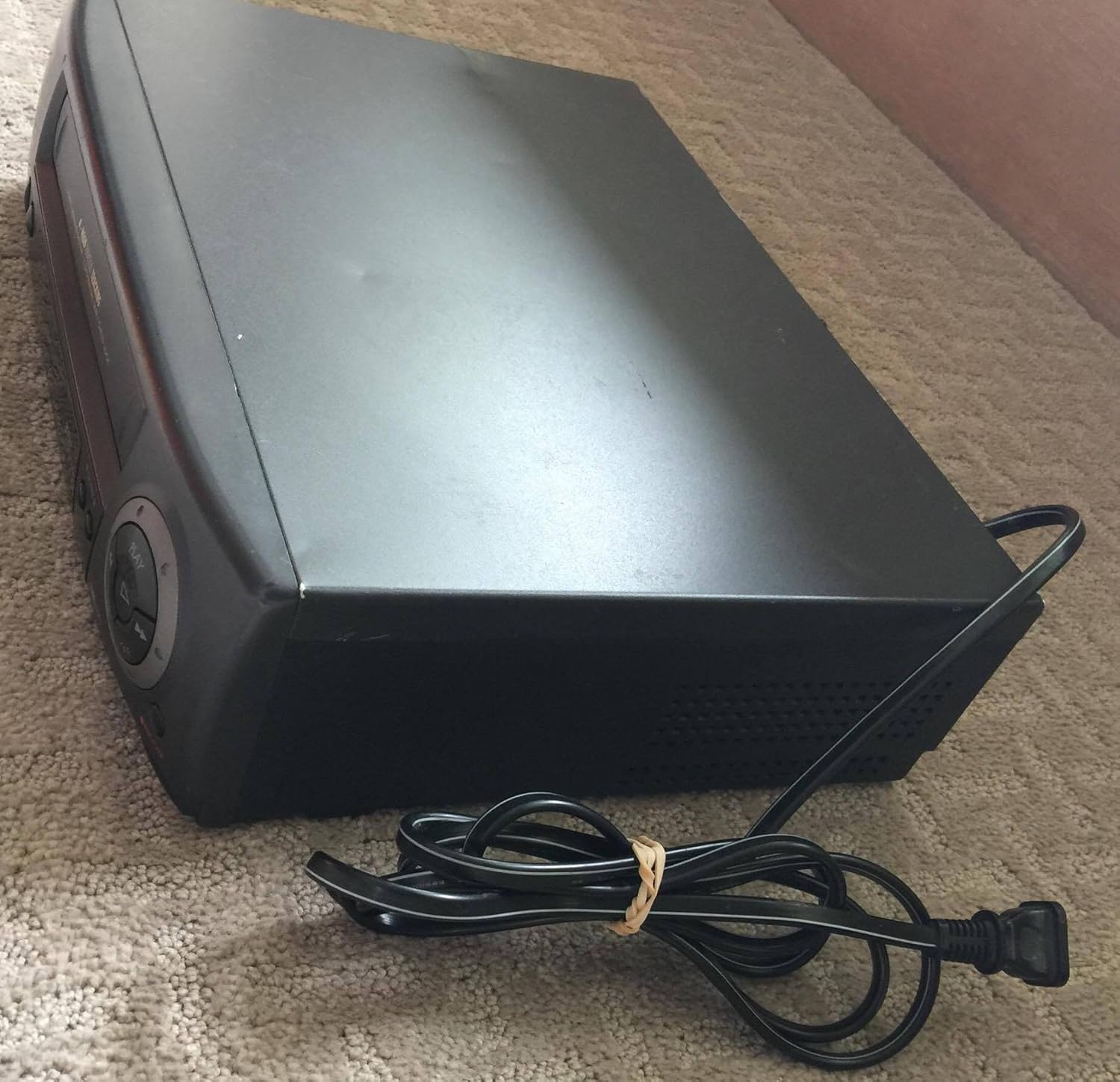 Discount 80% Emerson EV598 Video Cassette Recorder Player VCR 4 Head Digital Tracking Discount Emerson EV598 Video Cassette Recorder Player VCR 4 Head Digital Tracking