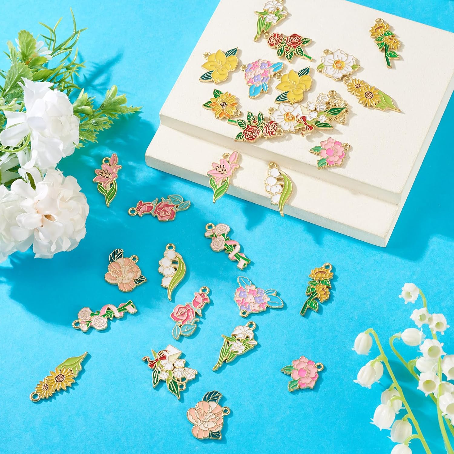 Cheriswelry 30Pcs Flower Charms for Jewelry Making Enamel Alloy Gold Plated Flower Pendants Floral Hang Ornament 19.5-34.5mm for DIY Crafts Necklace Bracelet Earring Mother’s Day Decor - Image 6