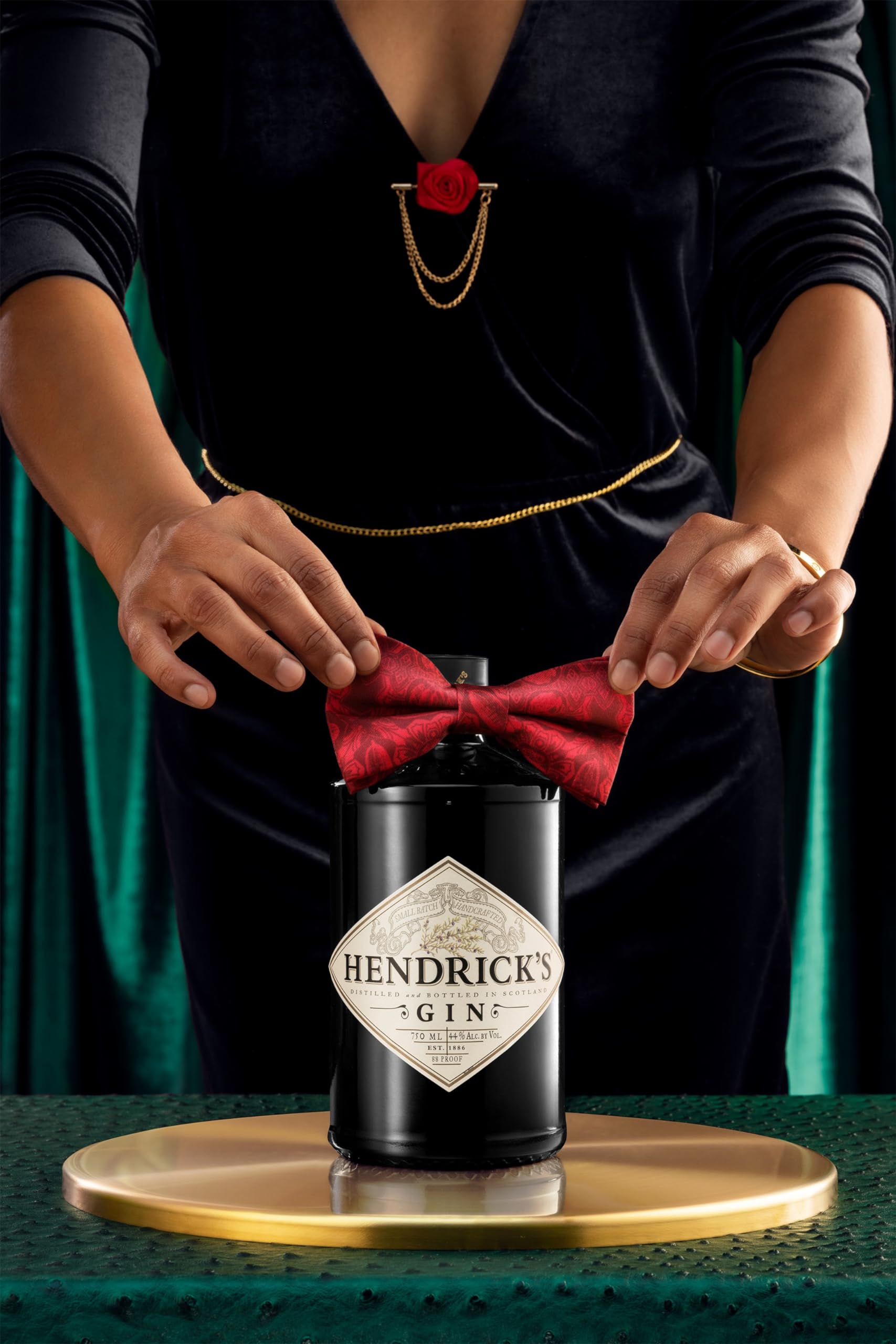 Amazon.co.jp: Hendrix Jin [700ml] : Food, Beverages & Alcohol