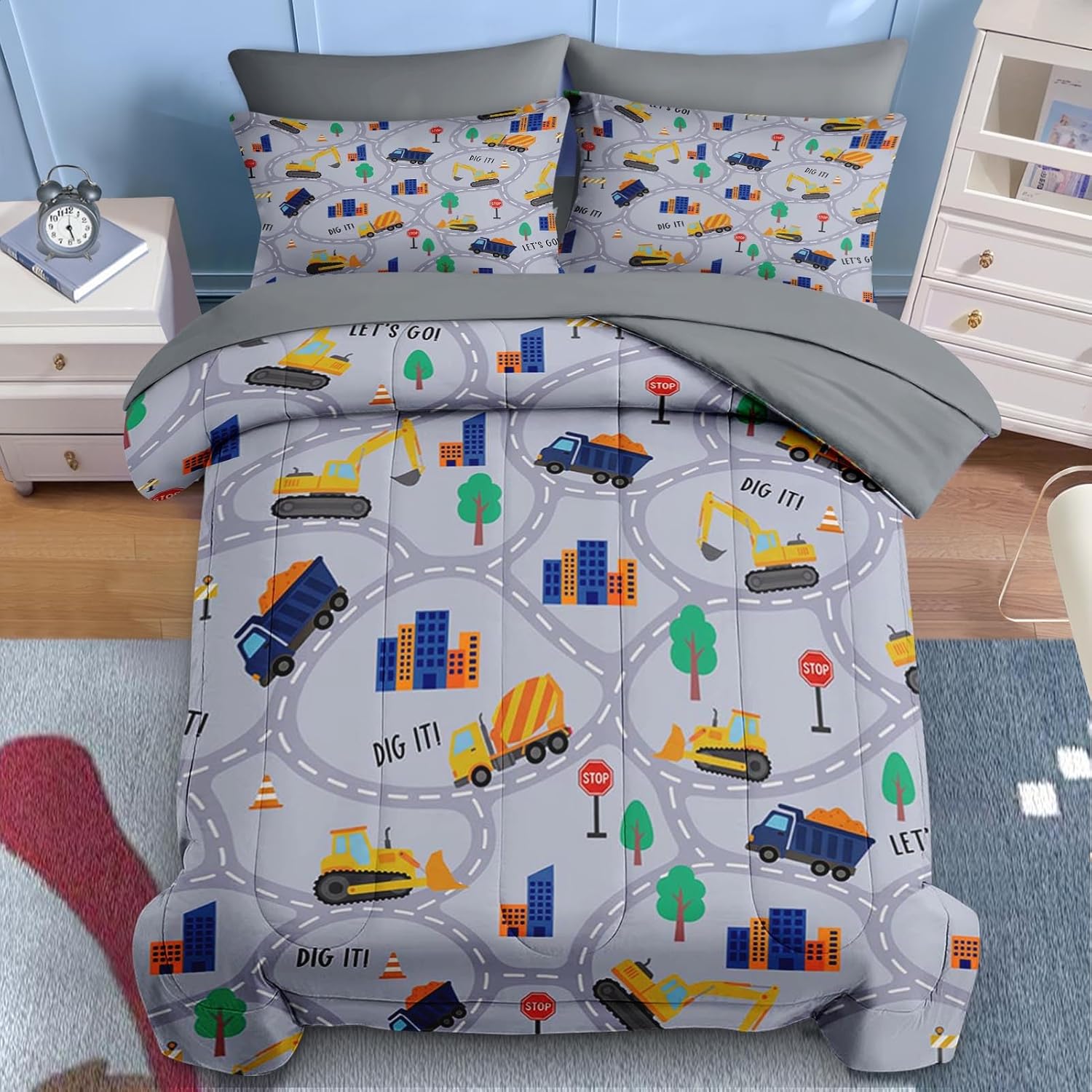 Nesker 4 Pcs Comforter Set Toddler Size, Construction Vehicles Car Bedding for Kids Teen, Town Tree Truck Bedding Set with Pillowcase & Sham