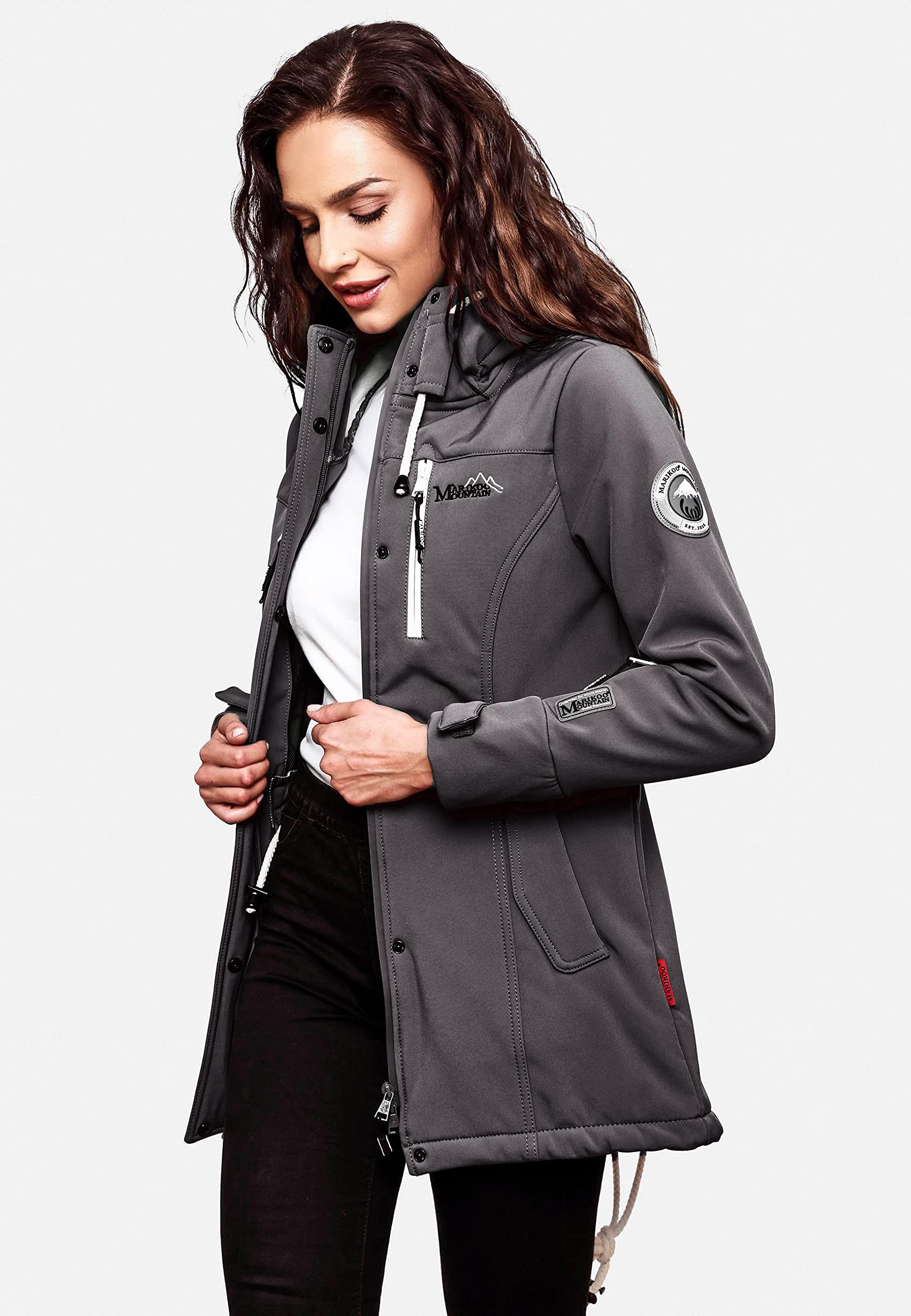 Marikoo Damen Softshelljacke (XS-3XL) mit Kapuze - Wasserabweisend, Fleece innen, Tasche am Arm, Mantel, Warme Jacke Frauen B614