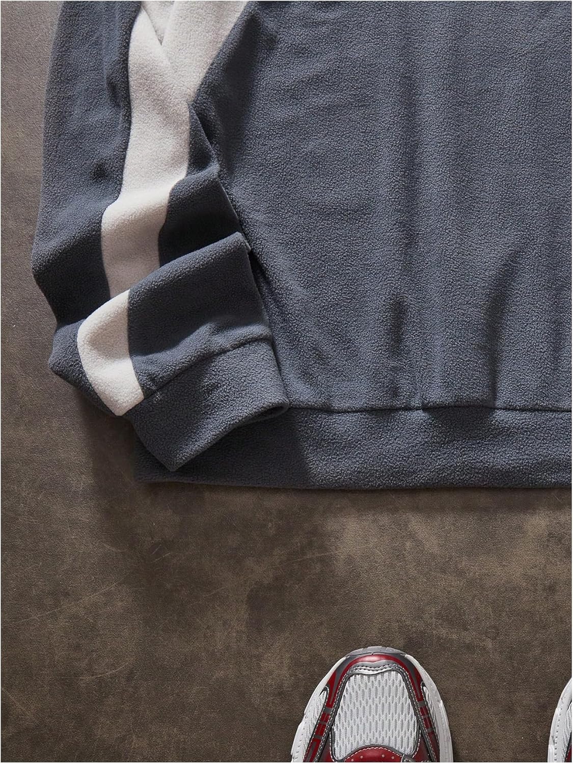 COZYEASE Men's Graphic Crewneck Sweatshirt Color Block Long Sleeve Thermal Pullover Tops Streetwear - Image 5