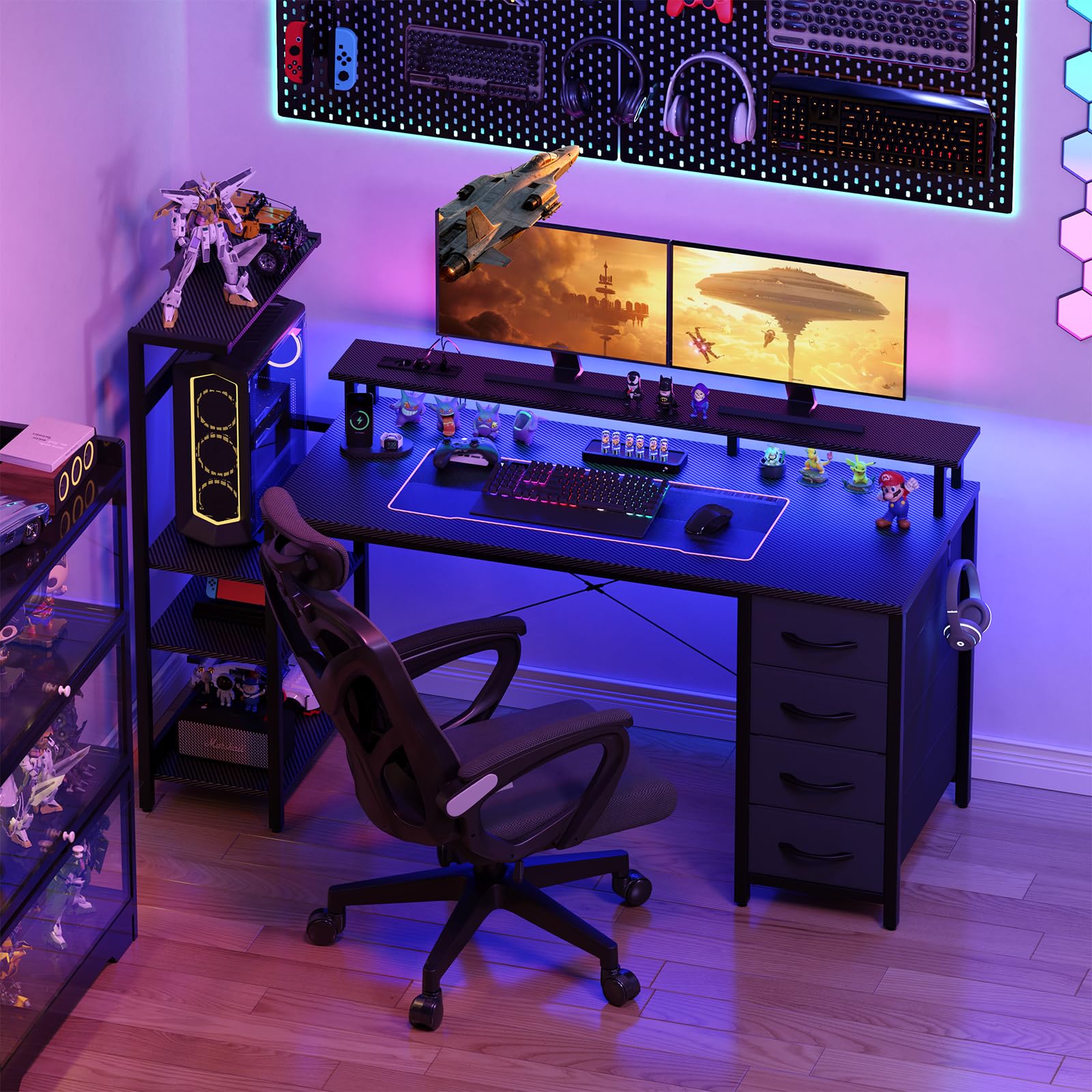 YOUDENOVA Gaming Schreibtisch 130 * 50cm,Gaming Tisch mit LED-Beleuchtung & Steckdose,Computertisch mit Schubladen,Carbon Fiber Schwarz