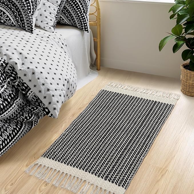 Tapete Boho Lahome 2x3 pies Algodón Negro y Blanco Lavable miniatura 8