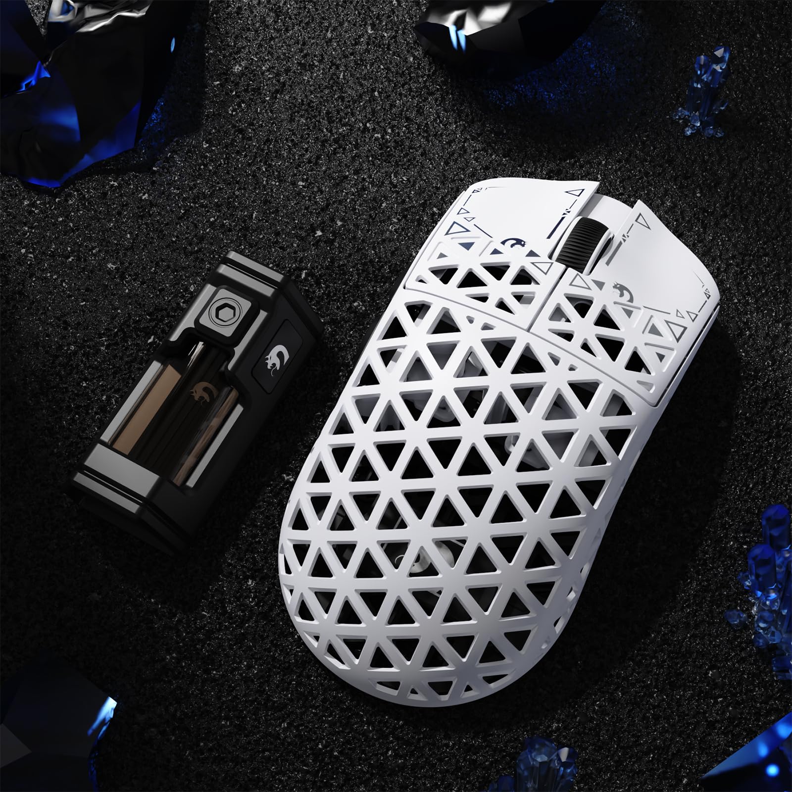 MAMBASNAKE M5 Ultra Carbon Fiber Mysz Bezprzewodowa do Gier 8000Hz z Rozdzielczością do 42000 DPI, Czujnikiem PAW3950MAX, 39g Ultralekka, Układ Nordic 52840, 2,4GHz/BT/Wired, do PC/Xbox/PS/Mac - Biała