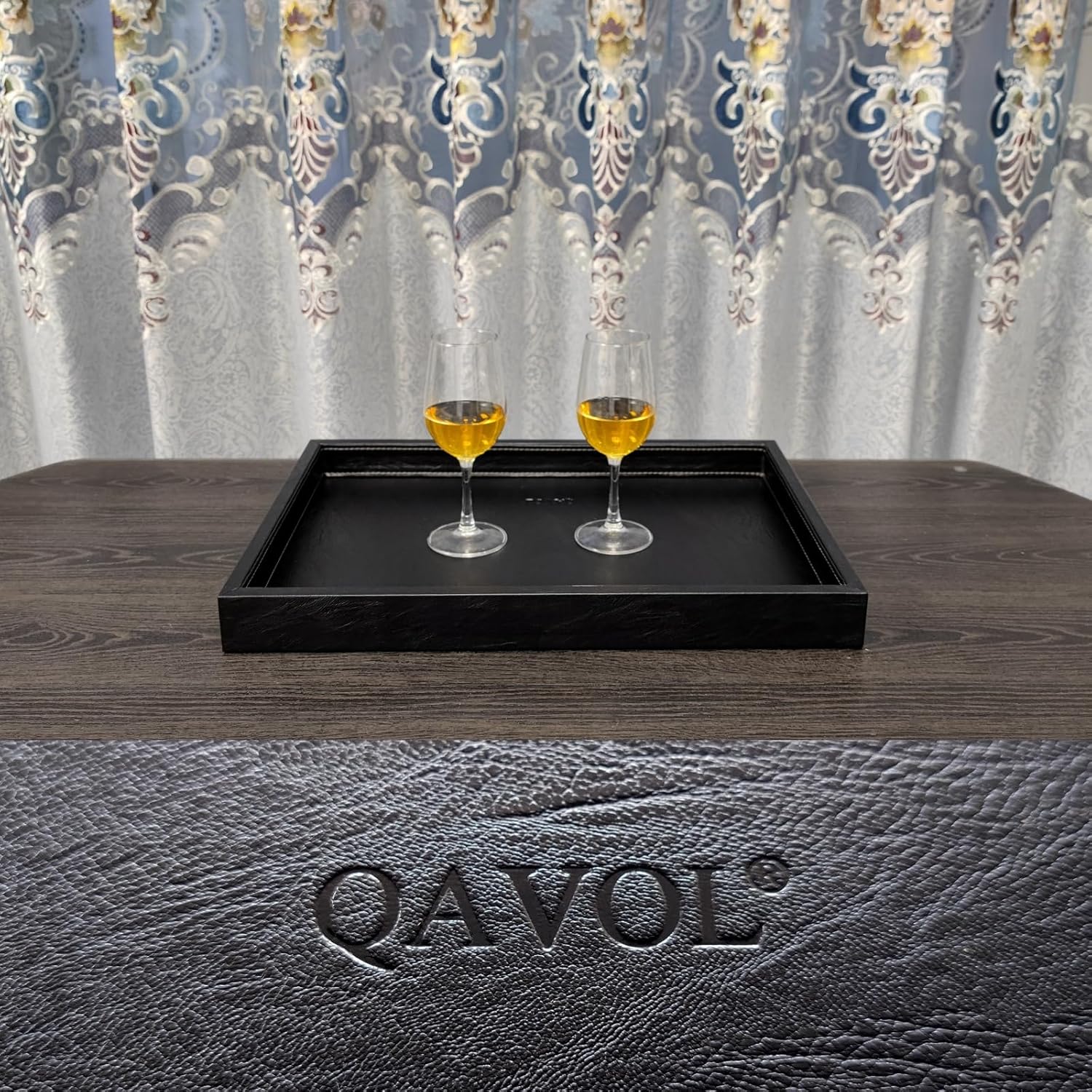 20 x 14 inches High-End Light Luxury Leather Rectangle Oversized Service Tray for Ottoman Tray, Coffee, Food, Family Dinner, Picnic, Party Essentials (Black, 20 x 14 inch) Black 20" x 14" x 2"