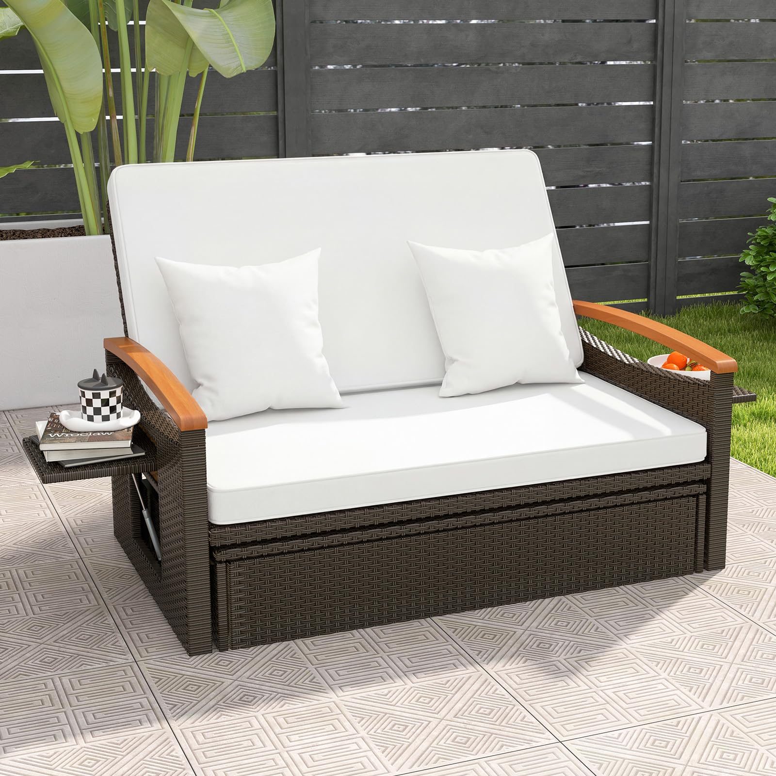 GIANTEX Zestaw mebli ogrodowych z rattanu, 2-osobowa sofa rattanowa i stołek, sofa rozkładana z bocznymi stolikami i poduszkami, podwójny leżak do ogrodu, na balkon, taras (brązowy+beżowy)