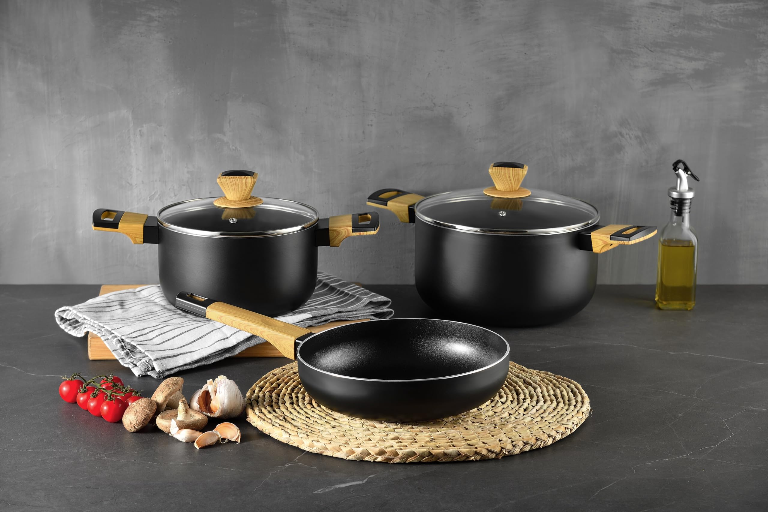 BERGNER Batteria di pentole 5pz in alluminio per induzione linea Earth Black - Testata e approvata da Gianfranco Vissani