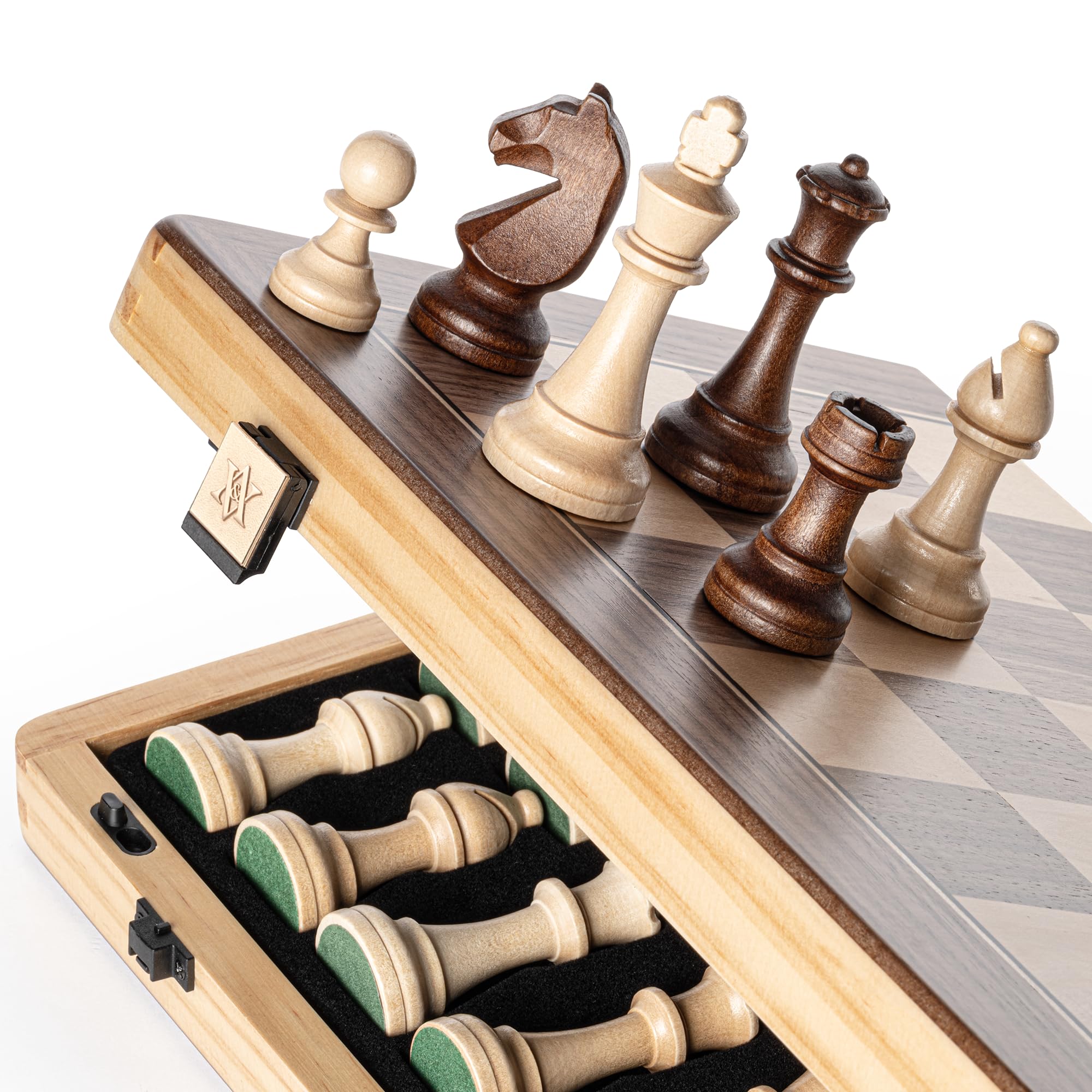 A&A Juego de ajedrez magnético plegable de madera de 38,1 cm con piezas de ajedrez Staunton de 7,6 cm de altura - Caja de pino con incrustaciones de nogal y arce