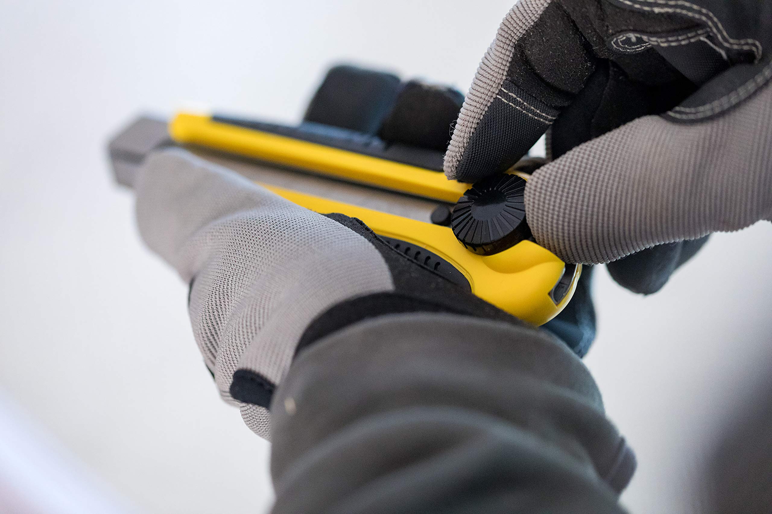 STANLEY 0-10-425 CUTTER CON LAMA 25 mm