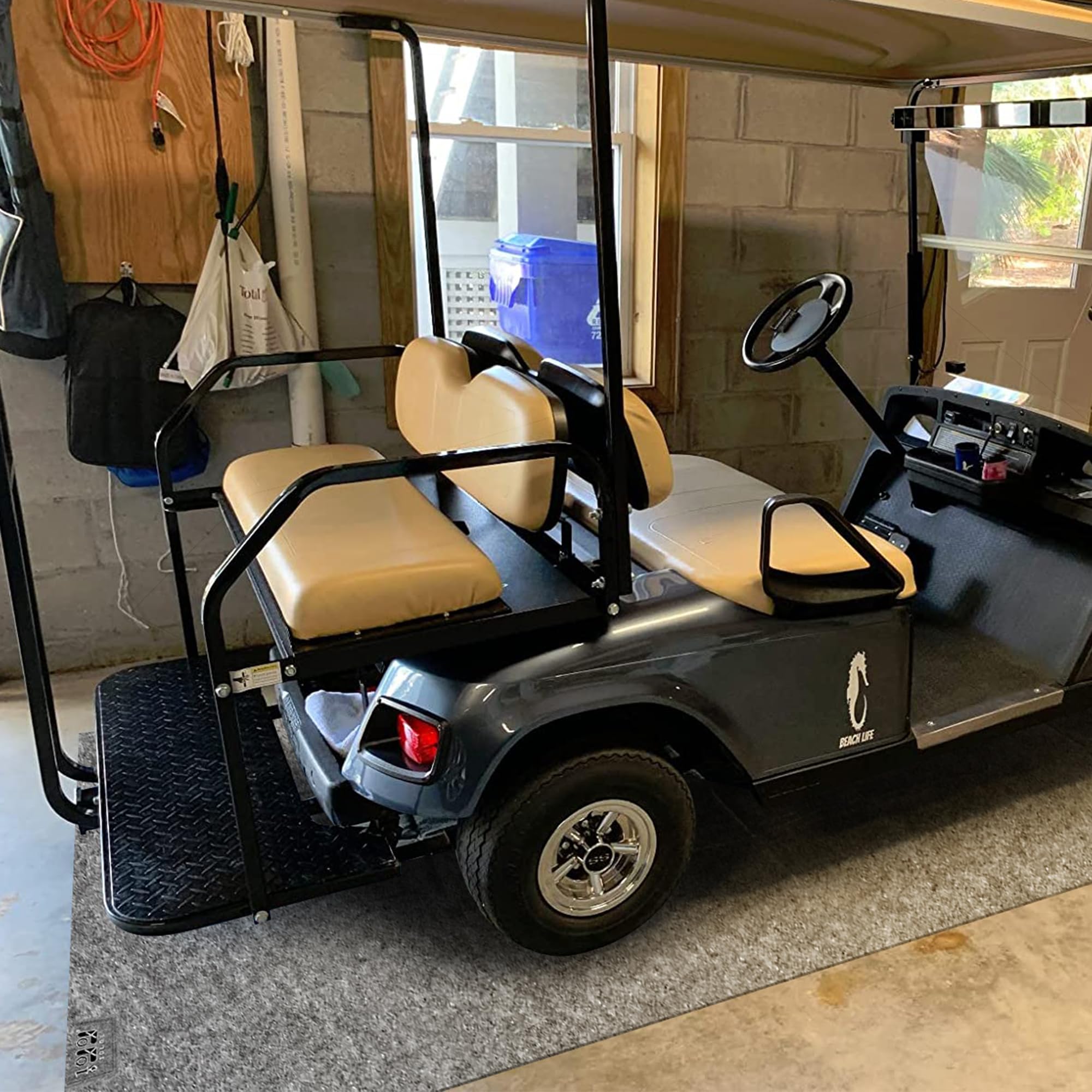 10L0L Tapete de garaje de alta calidad para carrito de golf, impermeable, antideslizante, grueso para carrito de golf, motocicleta, cortacésped, ATV, UTV, tapete de estacionamiento - 106 x 59 pulgadas