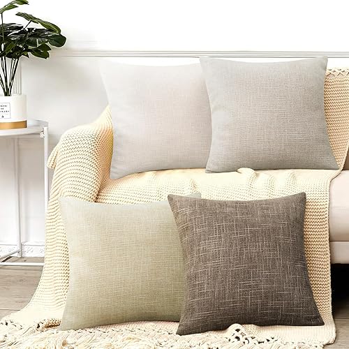 Merrycolor Juego de 4 fundas de almohada neutras de 18 x 18 pulgadas, fundas decorativas de felpilla suave color beige para sofá, cama, fundas de