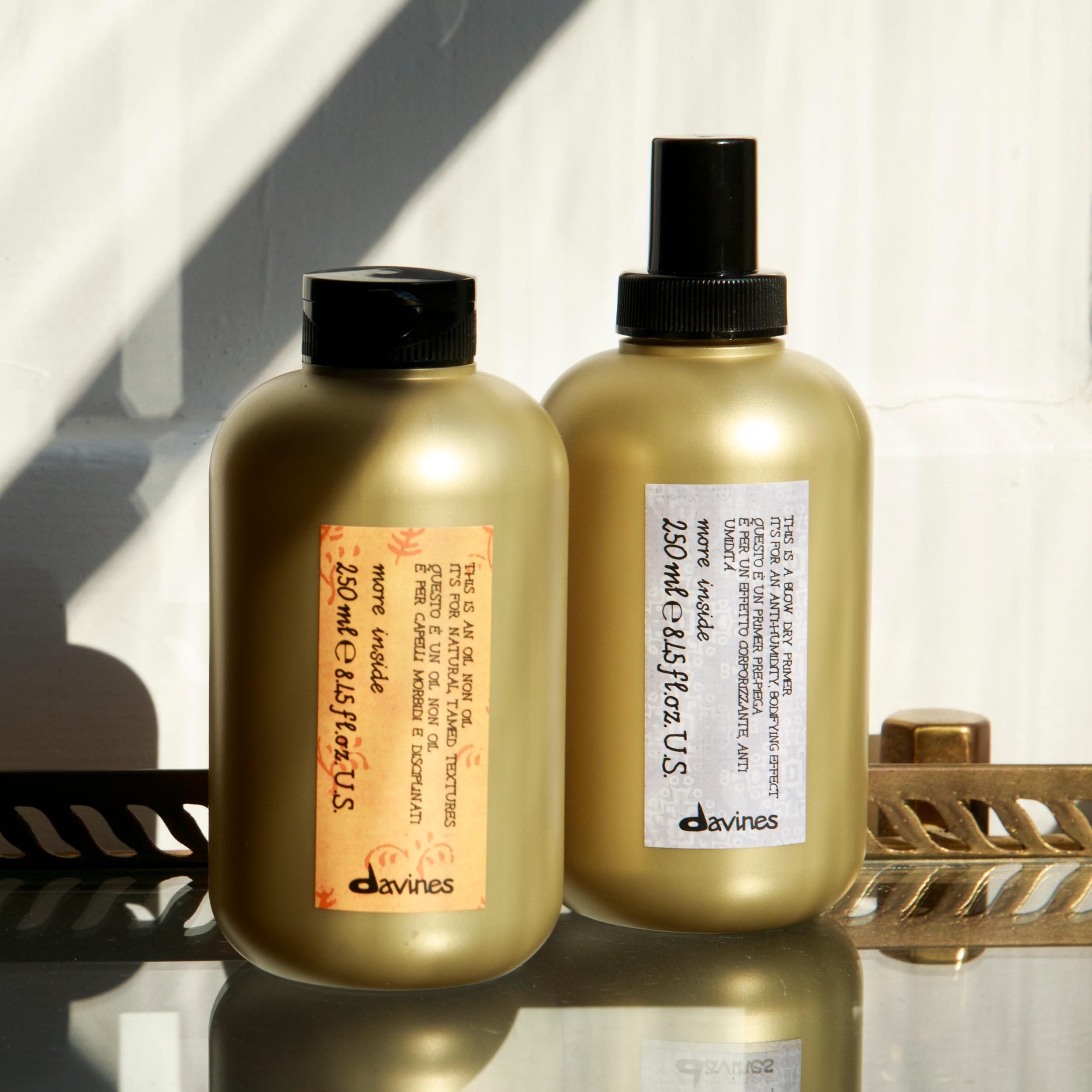Davines MORE INSIDE Questo è un Oil Non Oil Gel anticrespo per capelli 250 ml