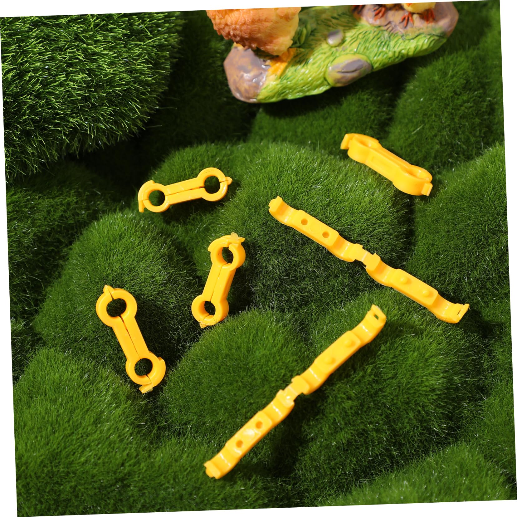 Hühnerbeinspreizstütze 12 Stück PVC, 4/5/6mm Öffnungen für Küken | Gelb, Einfache Anwendung und Entfernung, Fördert Gesundes Wachstum, Zubehör für Heimvögel Vogelbedarf