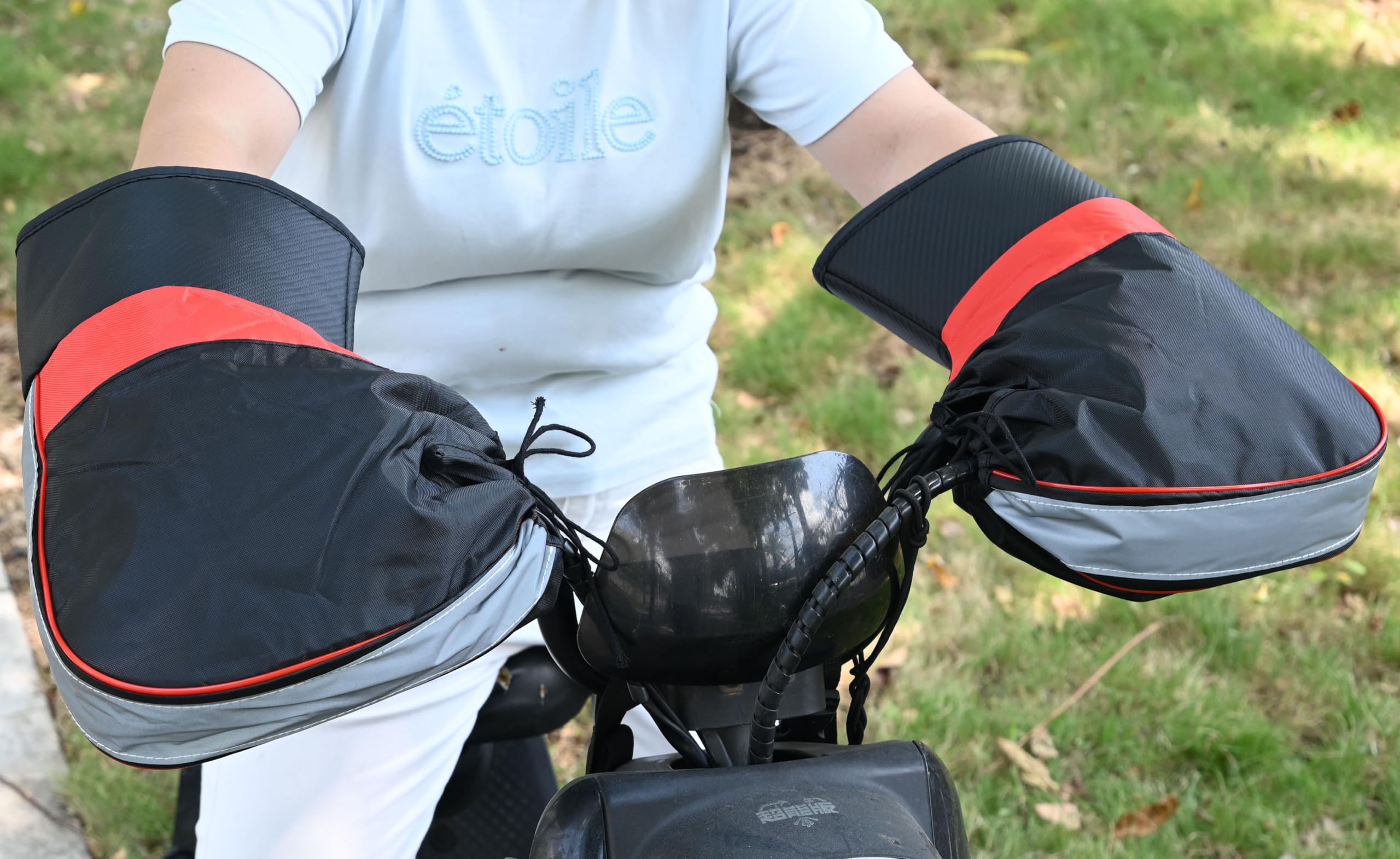 Guanti manubrio moto, coprimanopole moto caldo, polsini manubrio, copri manopole manubrio moto, copri mani, resistenza all'usura, protezione acqua, per maggior parte moto, scooter, ATV motoslitte