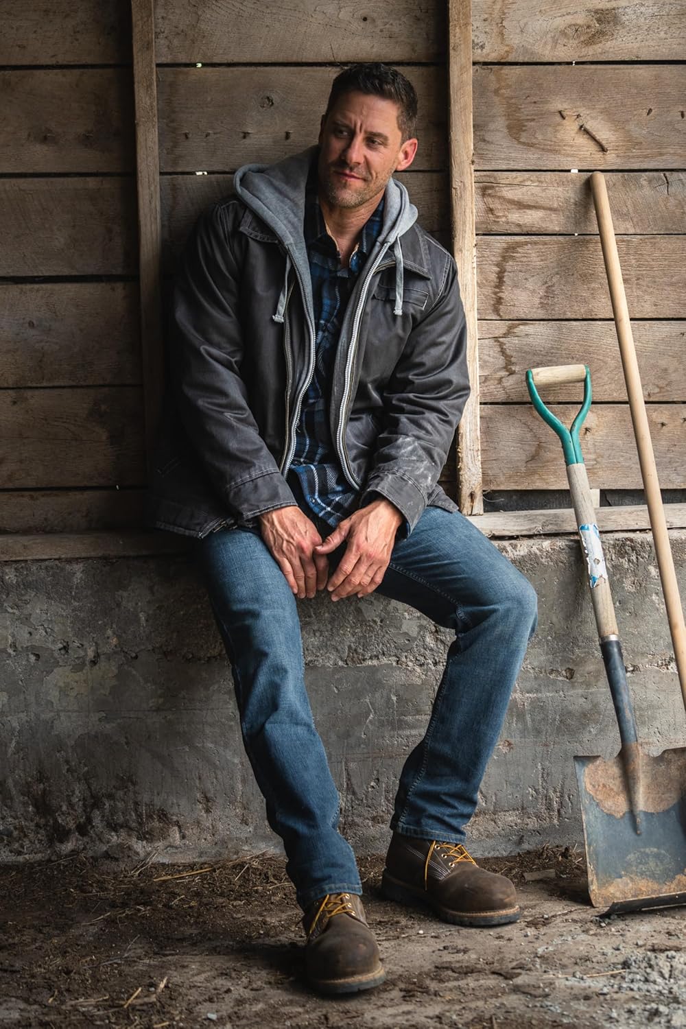 Legendary Whitetails Men's Casual Coat with Hood Waxed Cotton Water Resistant - Image 3