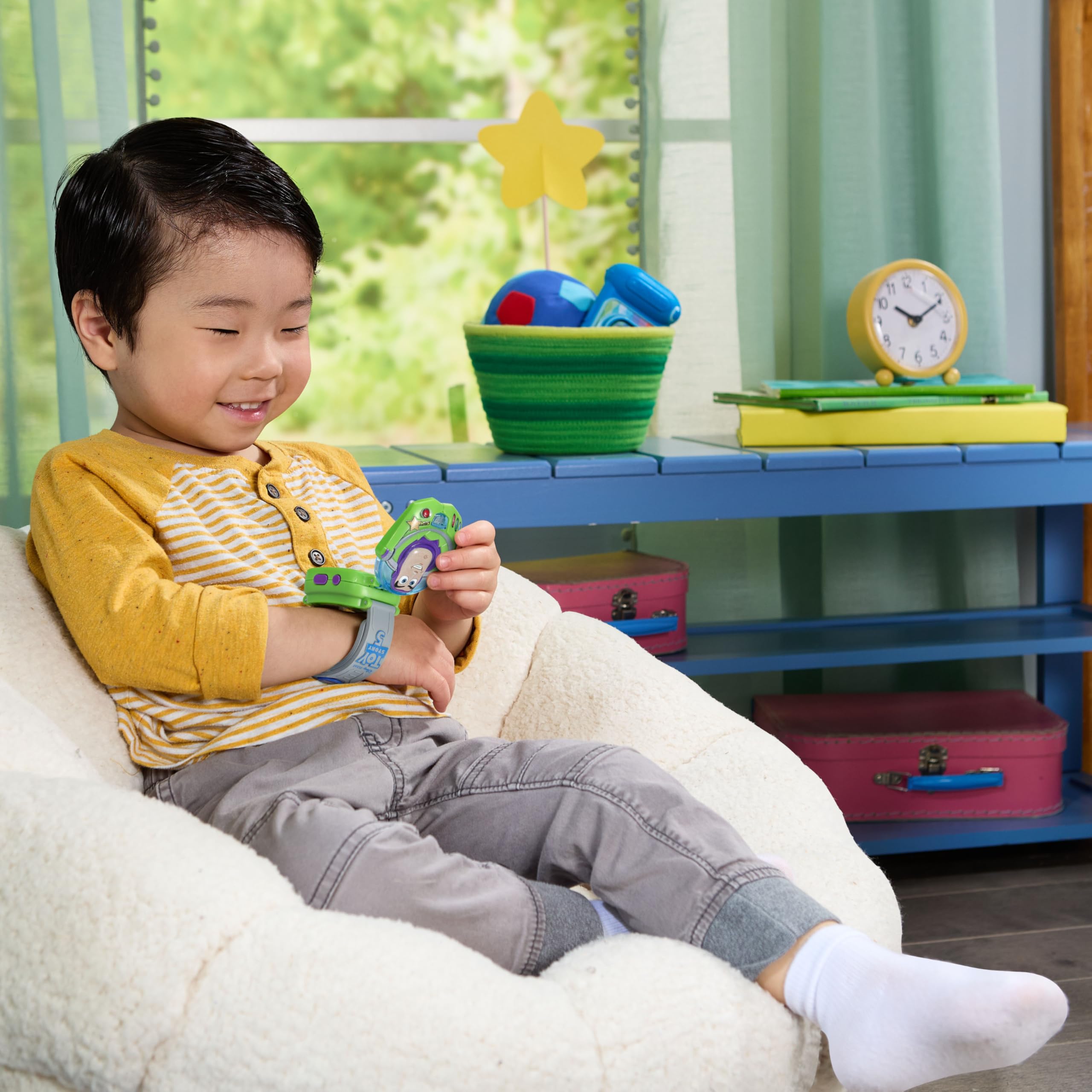 VTech - Toy Story 5, L'Orologio da Gioco educativo di Buzz - Orologio Toy Story con Schermo Animato, Cinturino Regolabile, 10 quadranti, 4 Giochi - Buzz la Luce parlante - Regalo per Bambini dai 3
