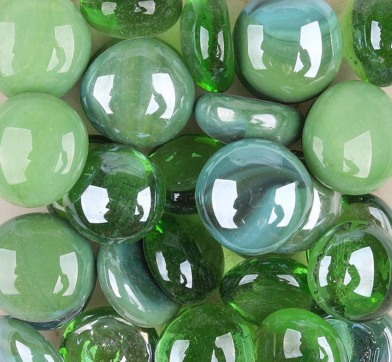 Mosaic Tiles 36 Pieces / 200 g Pack of Glass Flat Bead Mosaic Mosaic Tile Supplies for Home Decoration, DIY Crafts, Plates, Picture Frames, Flowerpots – 1.7～2.2 cm Irregular Tiles (Purple)